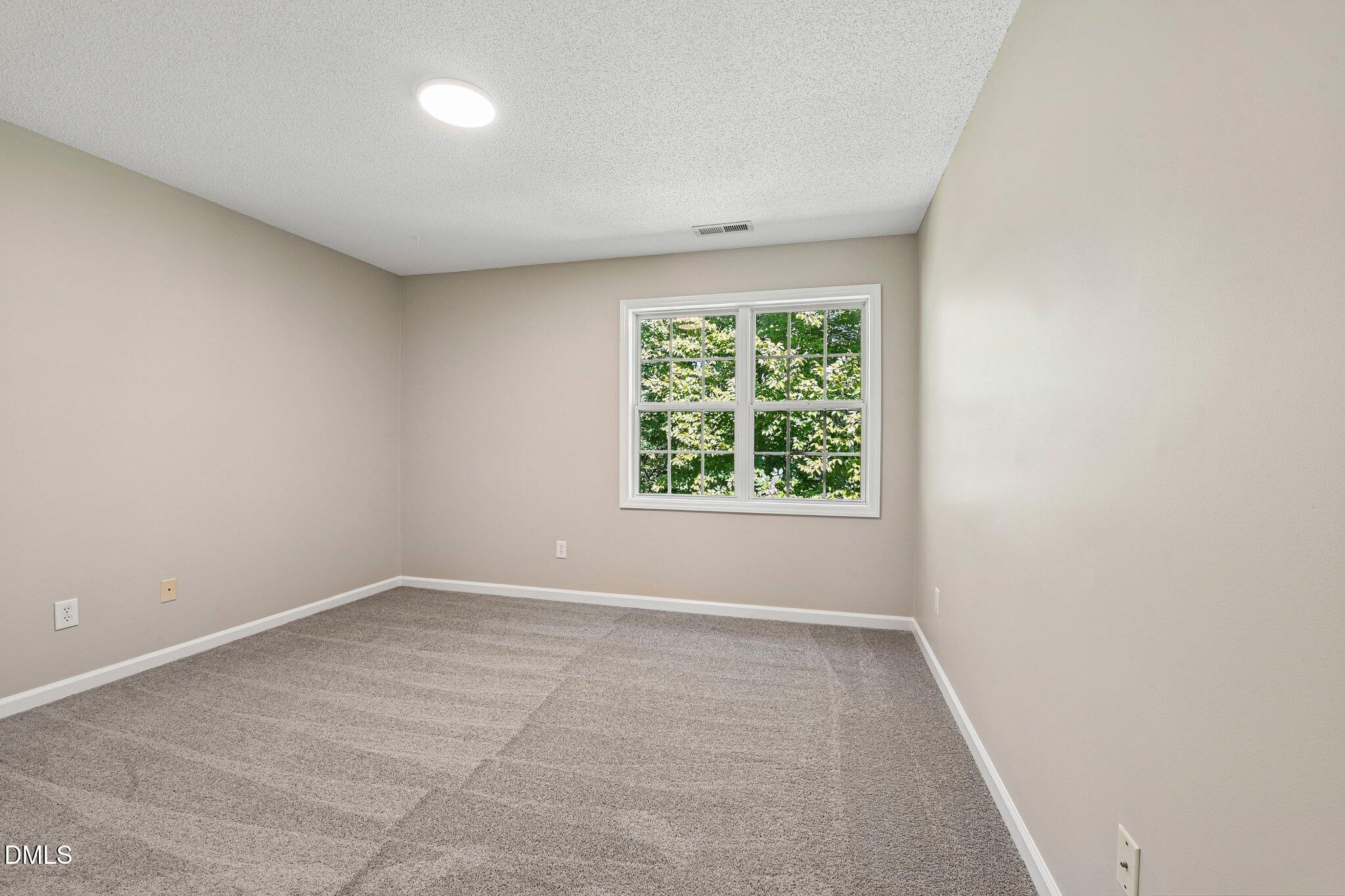 321 Silverberry Court Property Photo 28