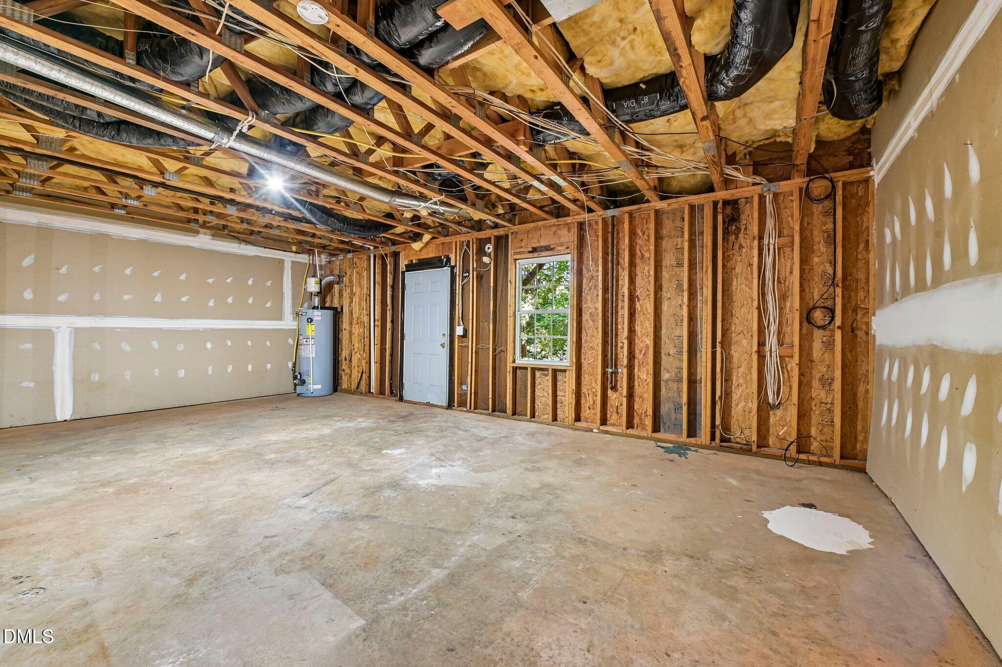 321 Silverberry Court Property Photo 43
