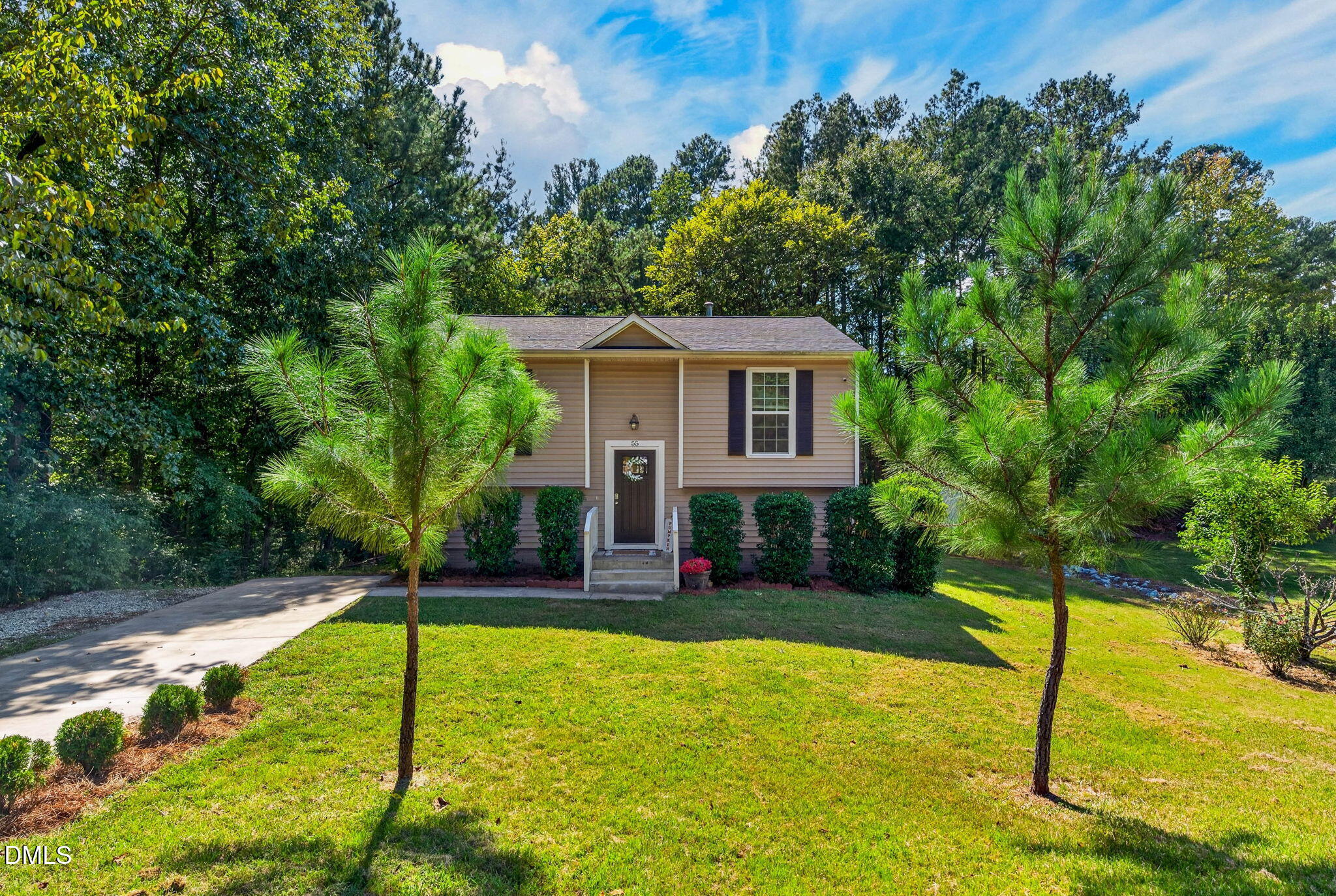 55 N Wycliff Drive Property Photo 4