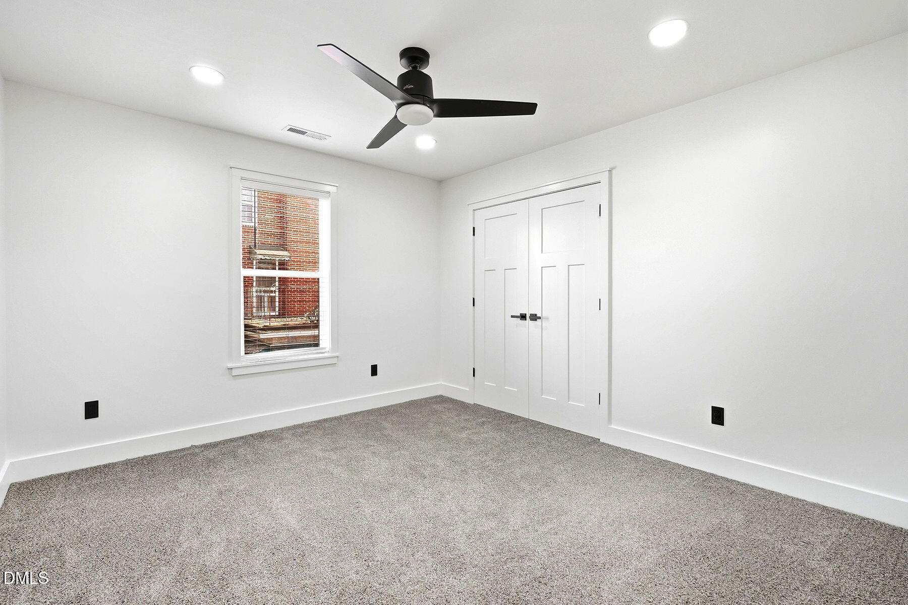409 Hancock Street A Property Photo 17