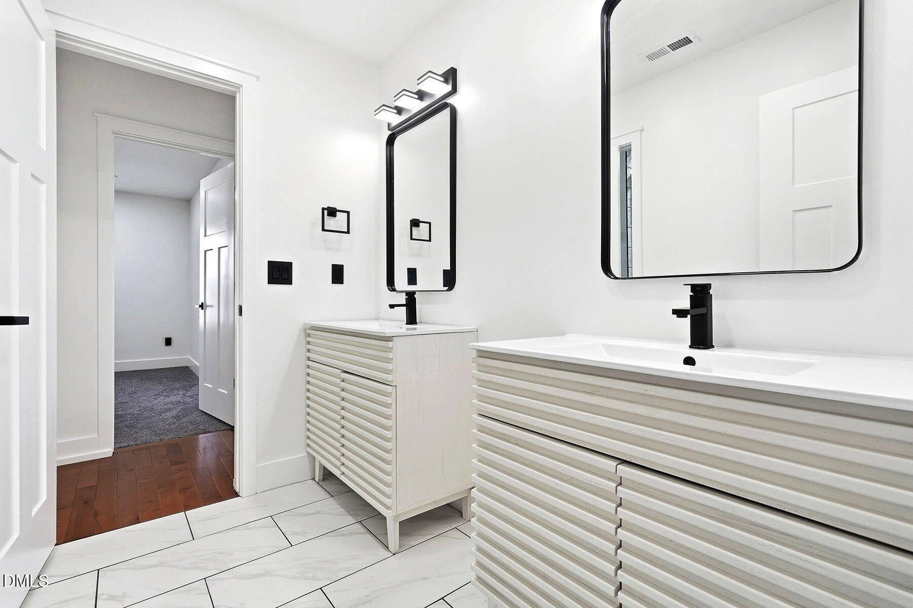 409 Hancock Street A Property Photo 19