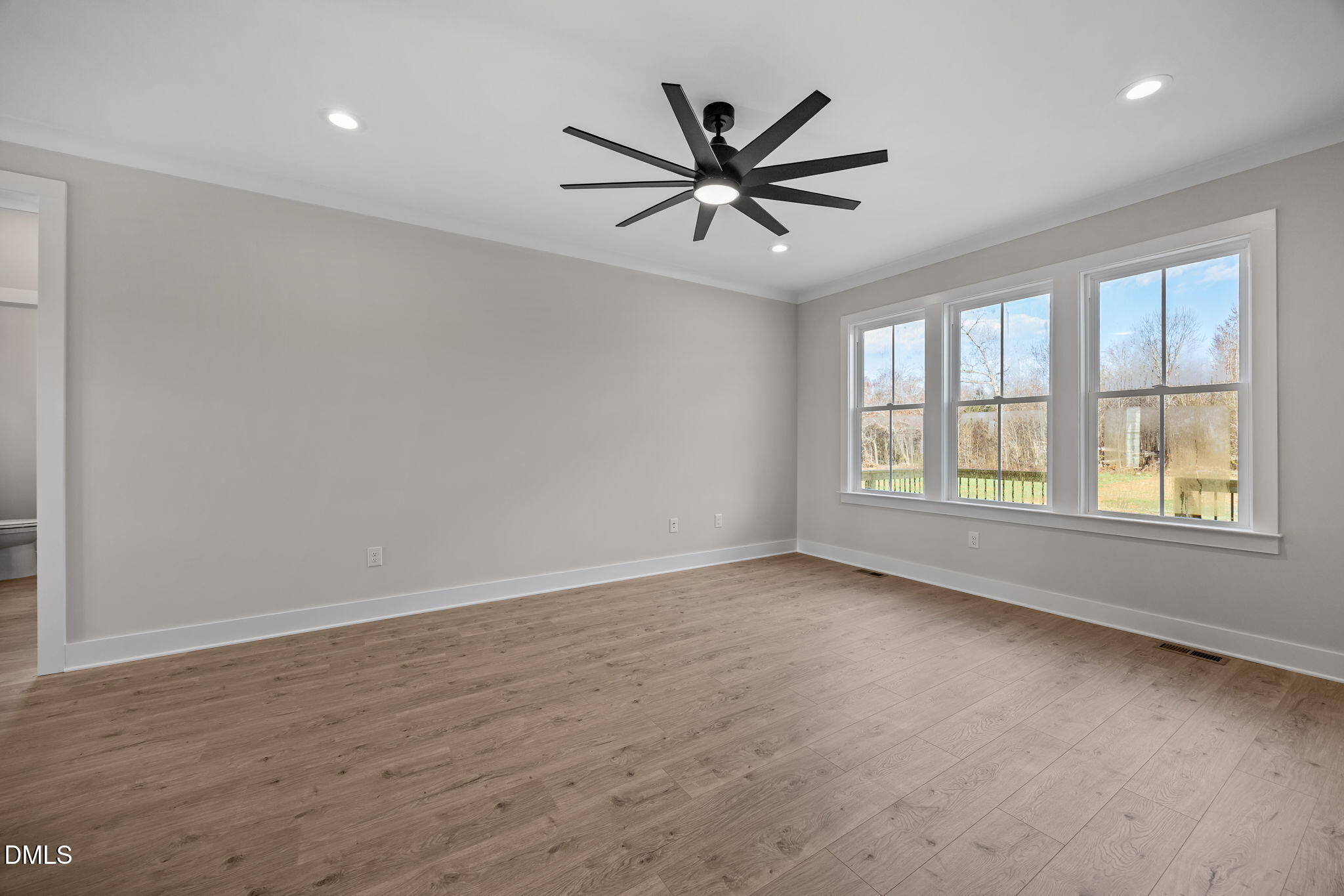 2042 Enon Road Property Photo 15