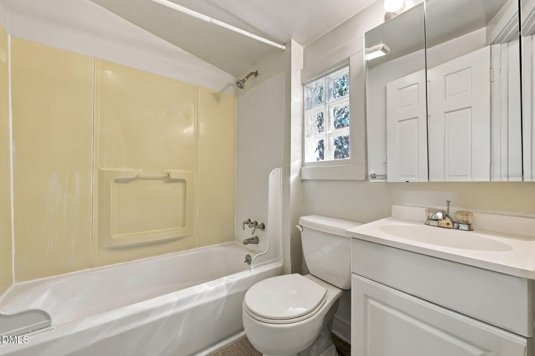 906 Orient Street Property Photo 22