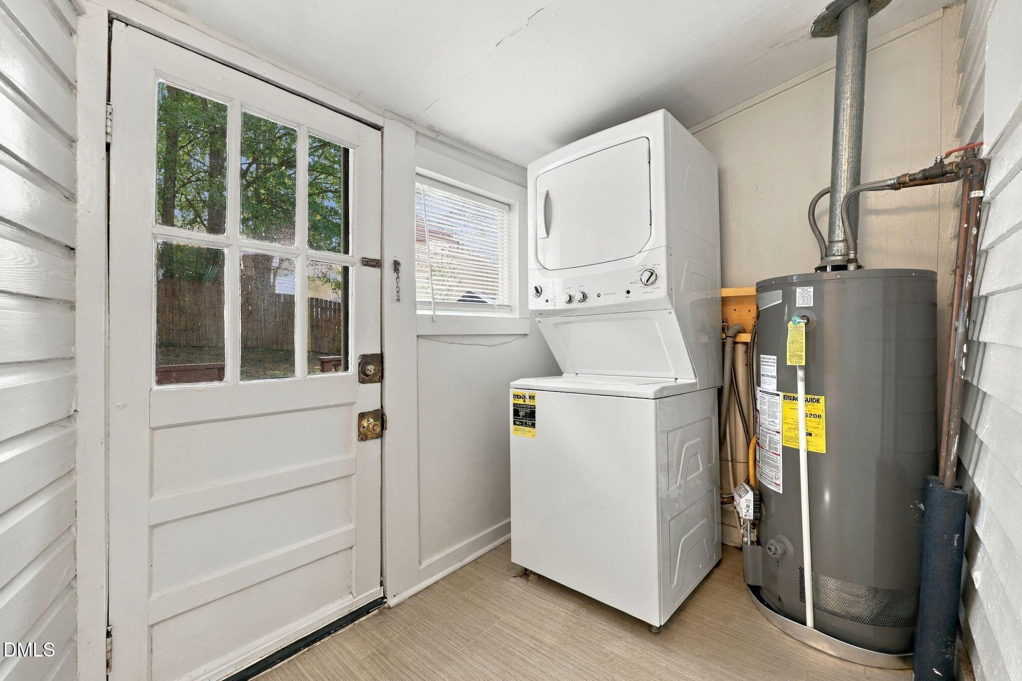 906 Orient Street Property Photo 23