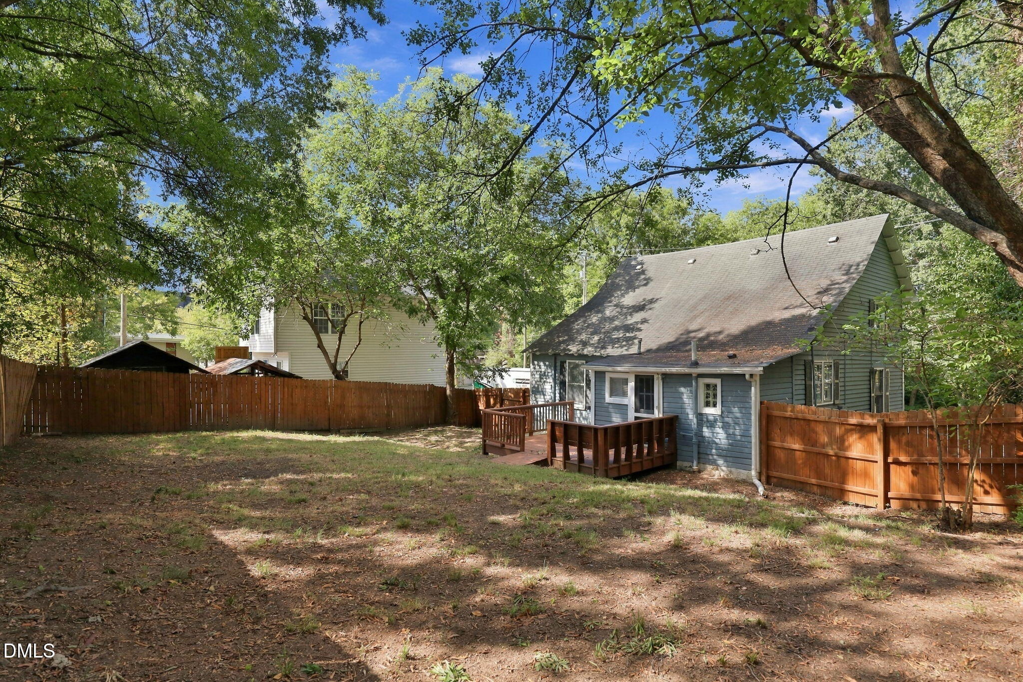 906 Orient Street Property Photo 29