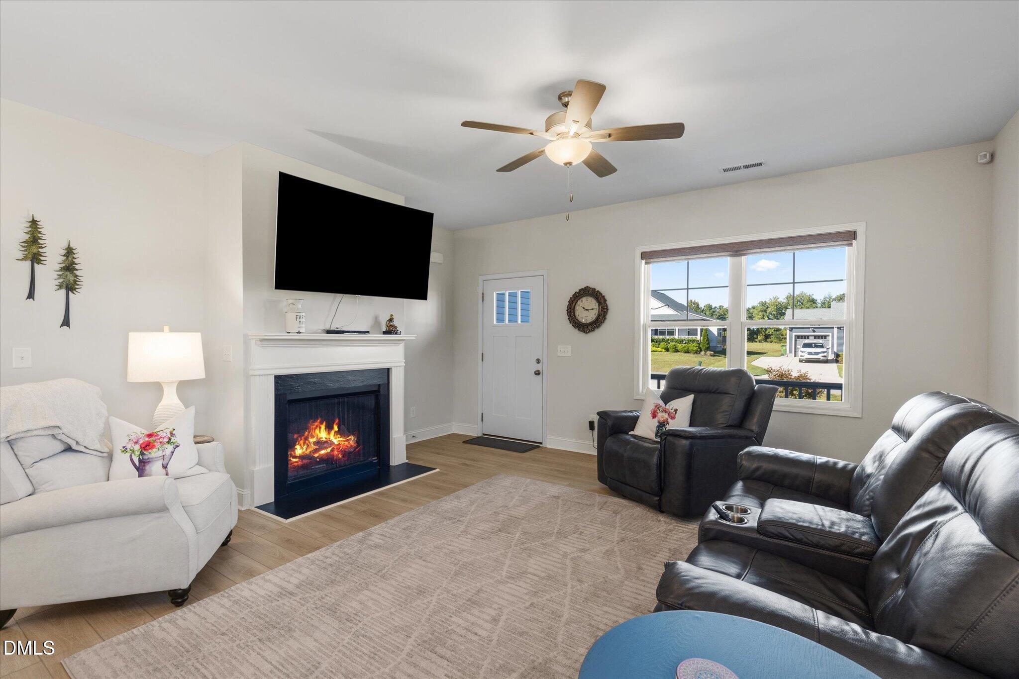 354 Placid Pond Drive Property Photo 4