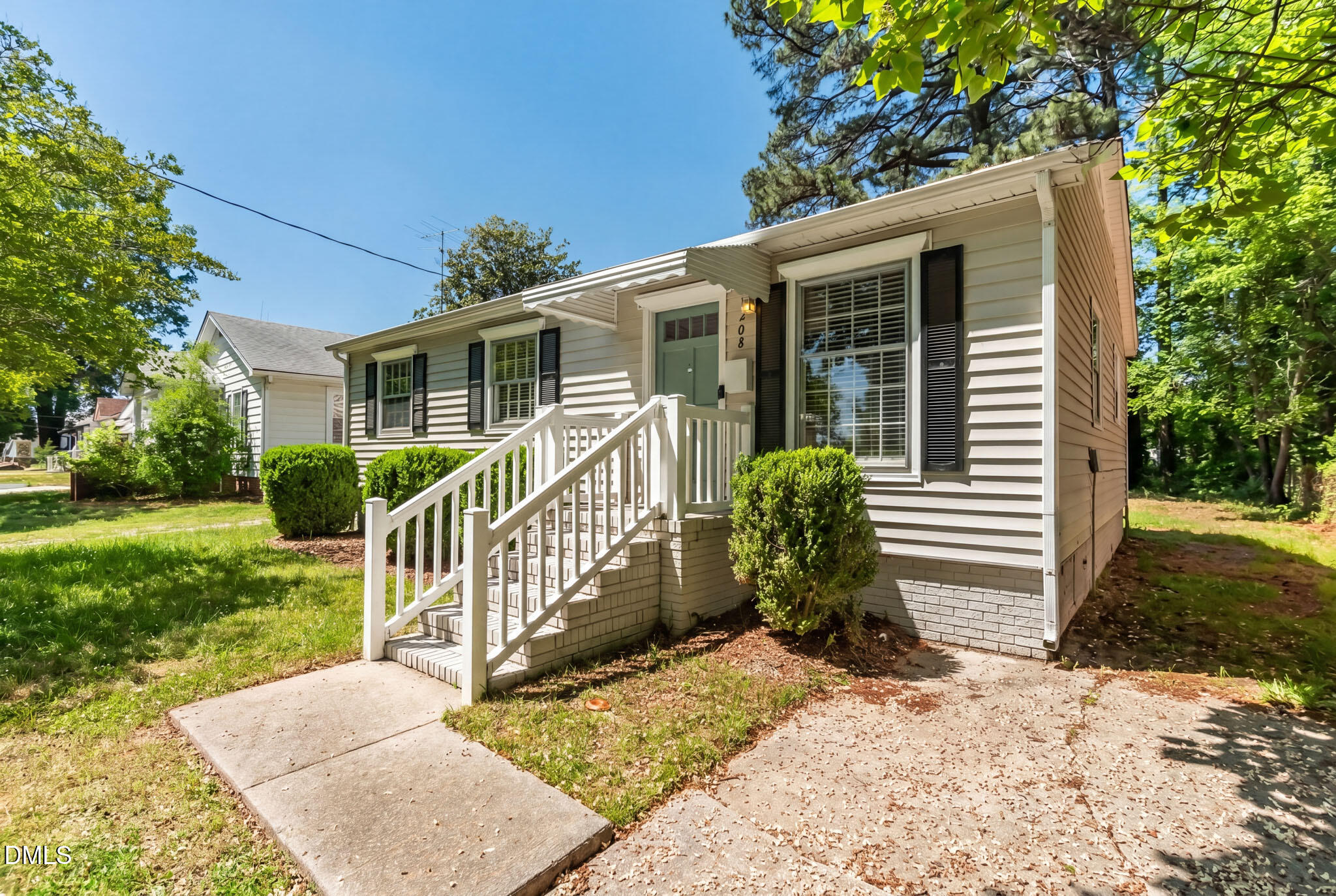 1208 W Murray Avenue Property Photo 31