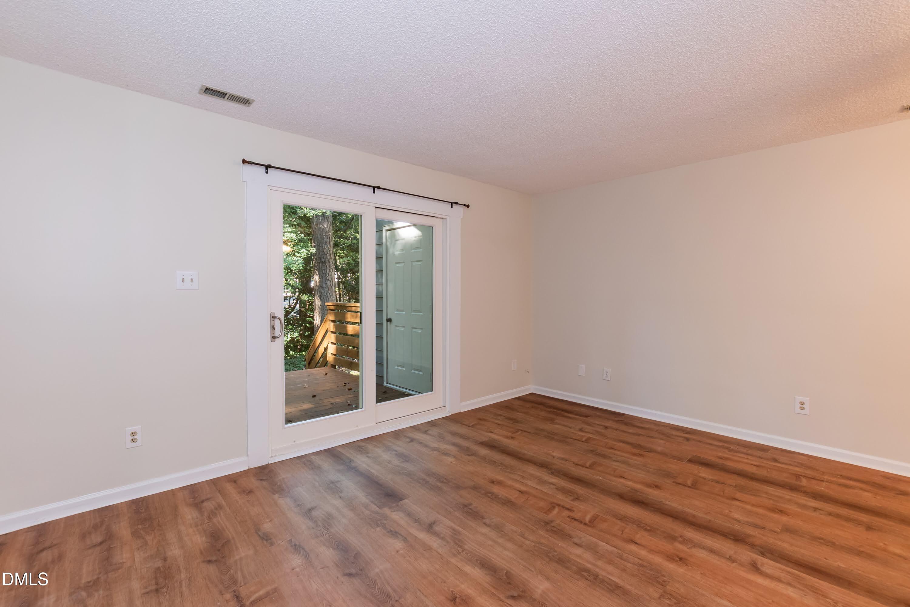 110 Cimmaron Court Property Photo 24