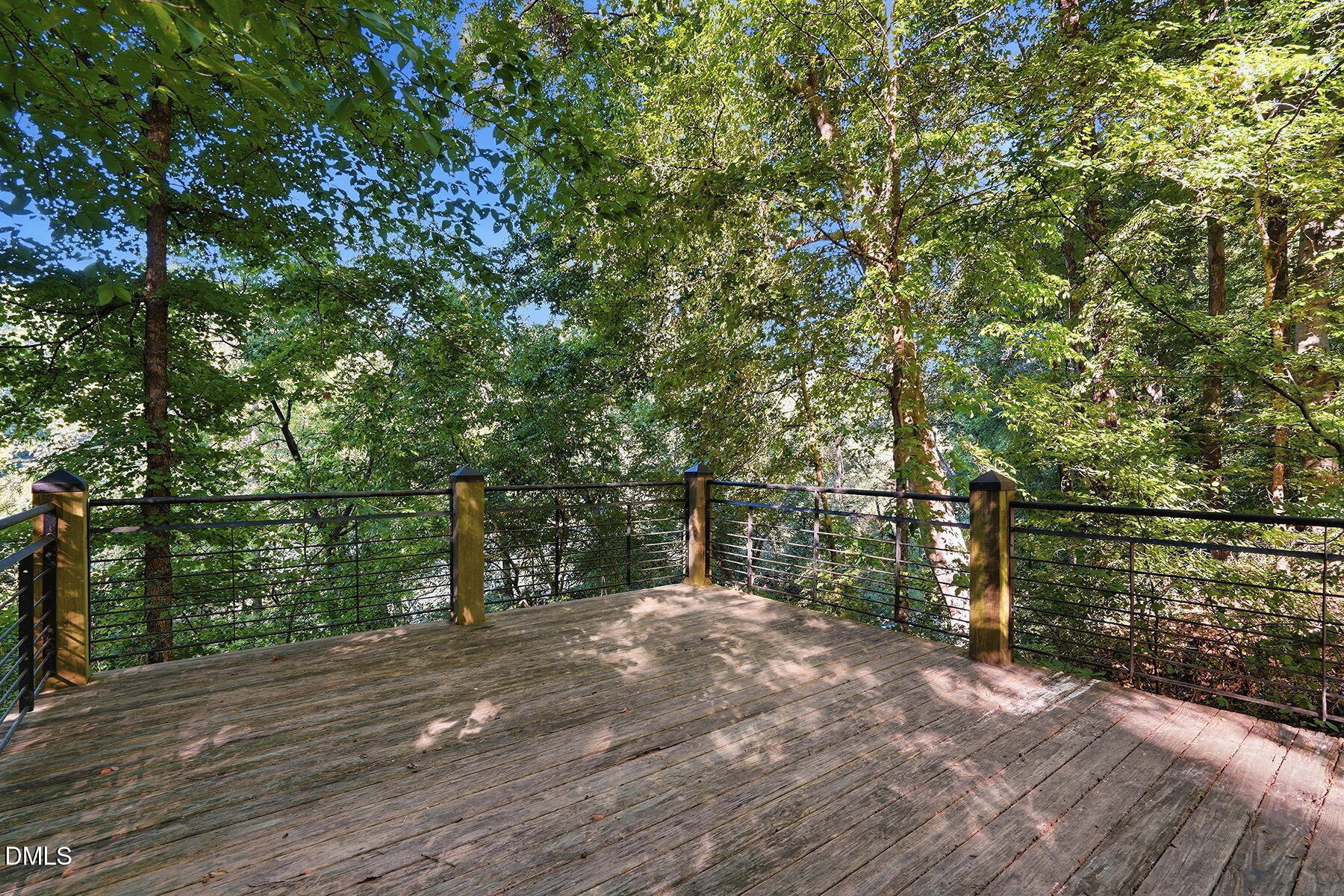 415 River Bluff Drive N Property Photo 5