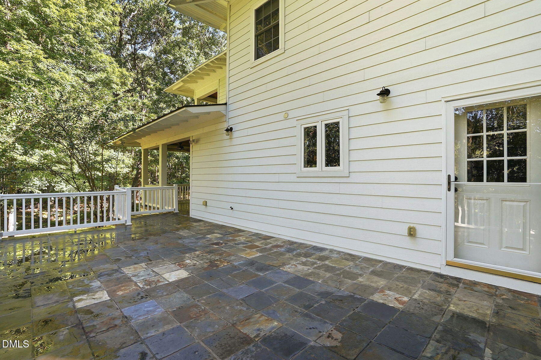 415 River Bluff Drive N Property Photo 13