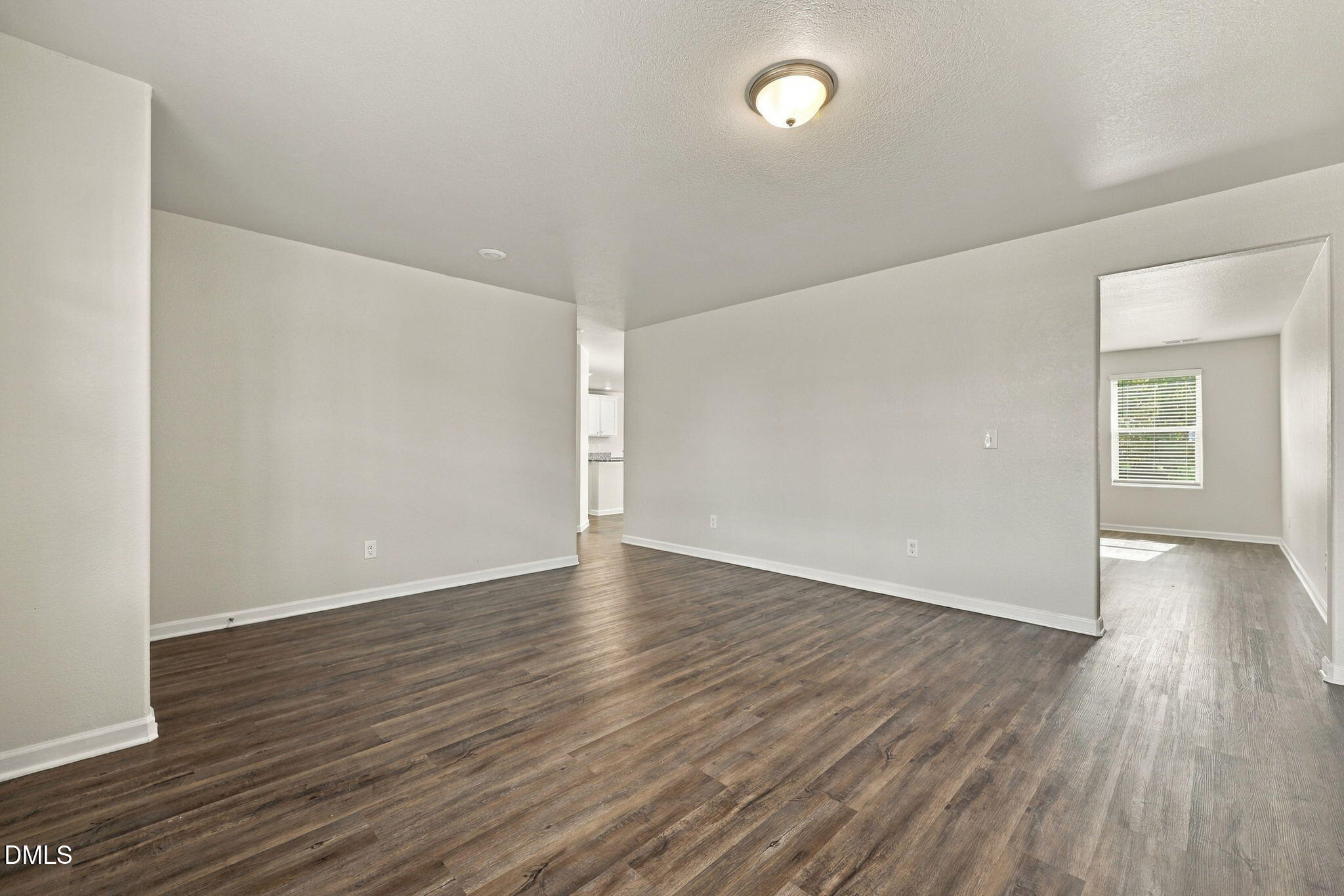 613 Howling Wind Drive Property Photo 9
