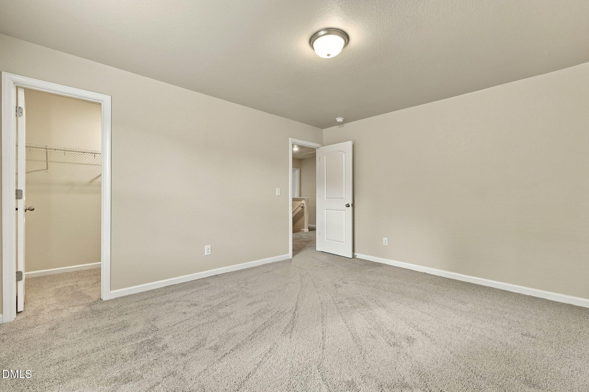 613 Howling Wind Drive Property Photo 26