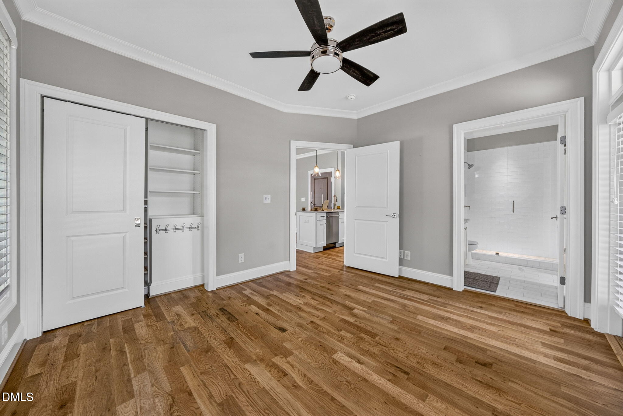 607 Smedes Place B Property Photo 10