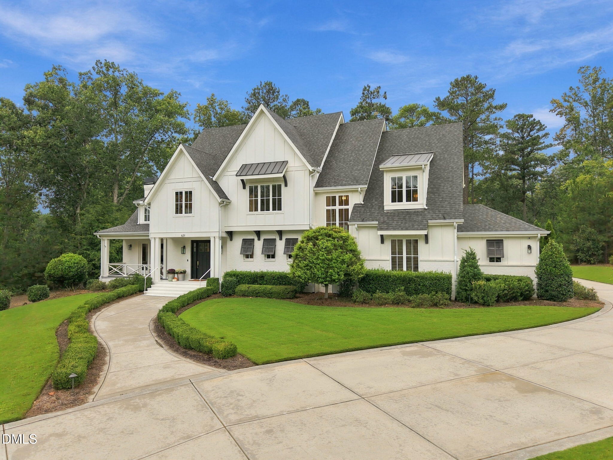 621 Carolina Crossings Drive Property Photo 4