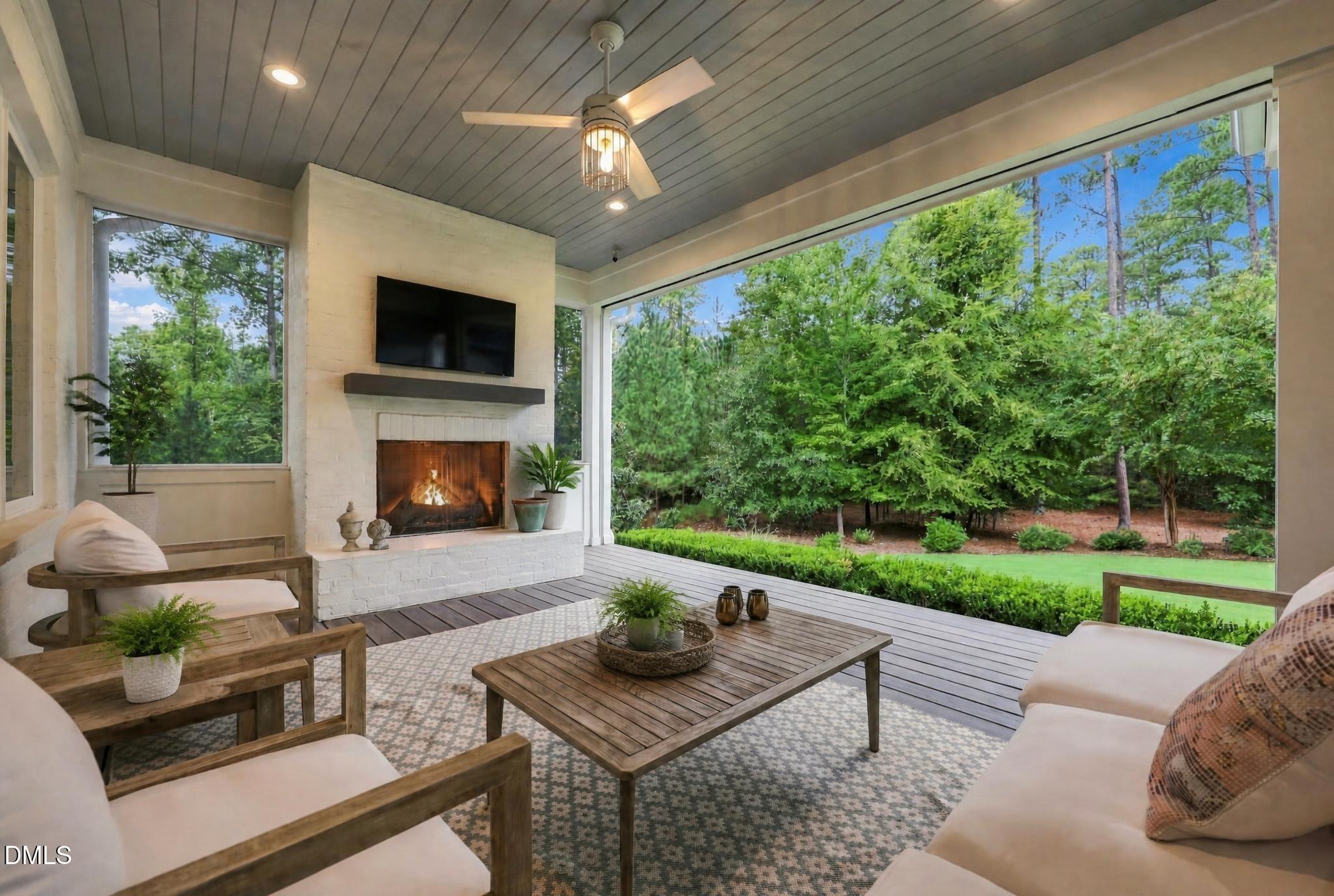 621 Carolina Crossings Drive Property Photo 46