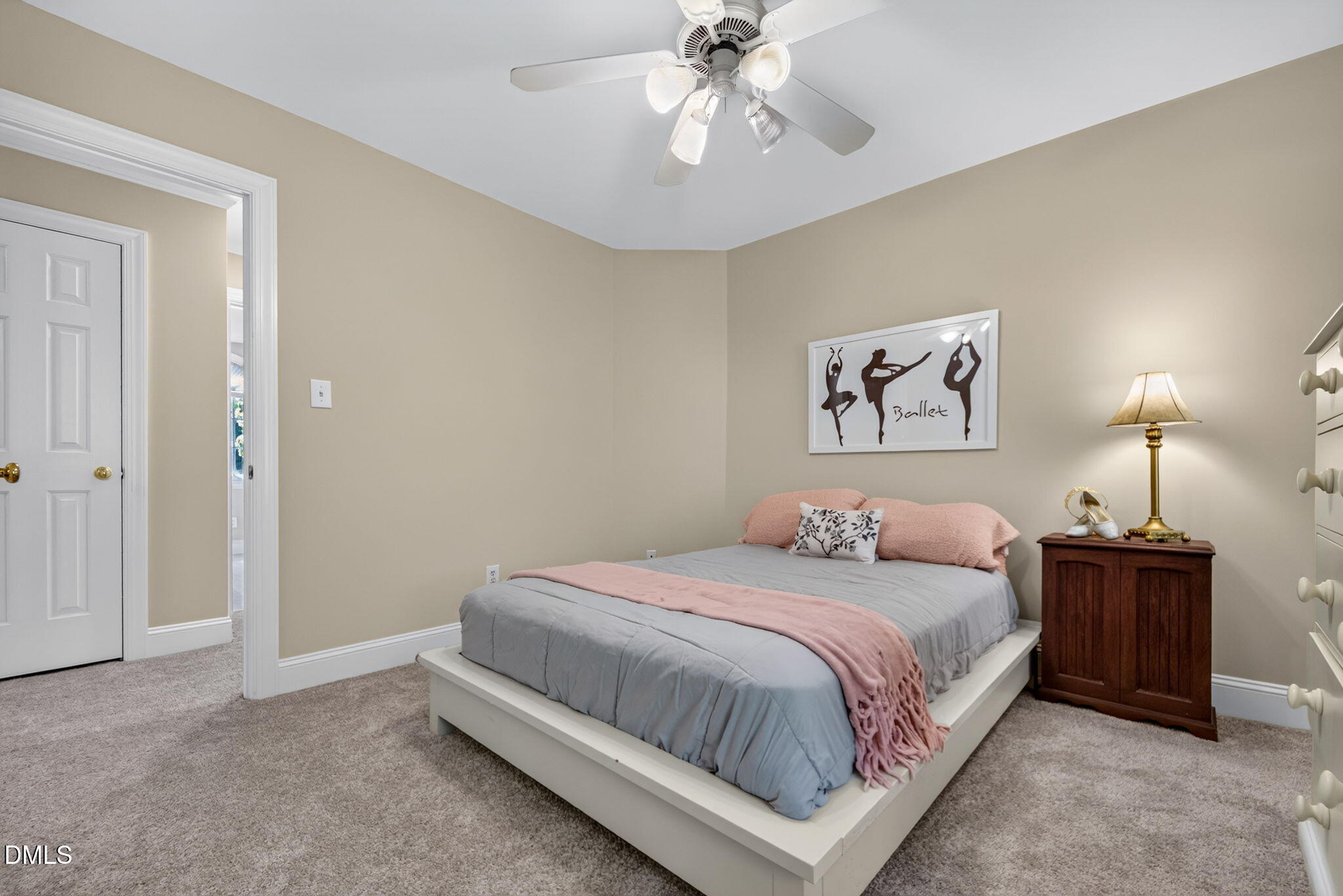 109 Morninghills Court Property Photo 32