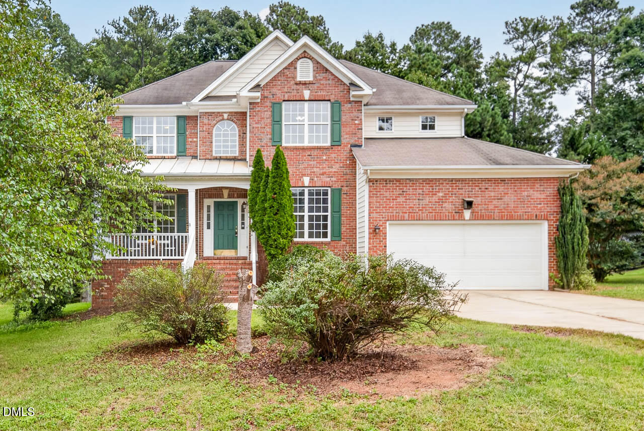 2501 Becketts Ridge Drive Property Photo 2