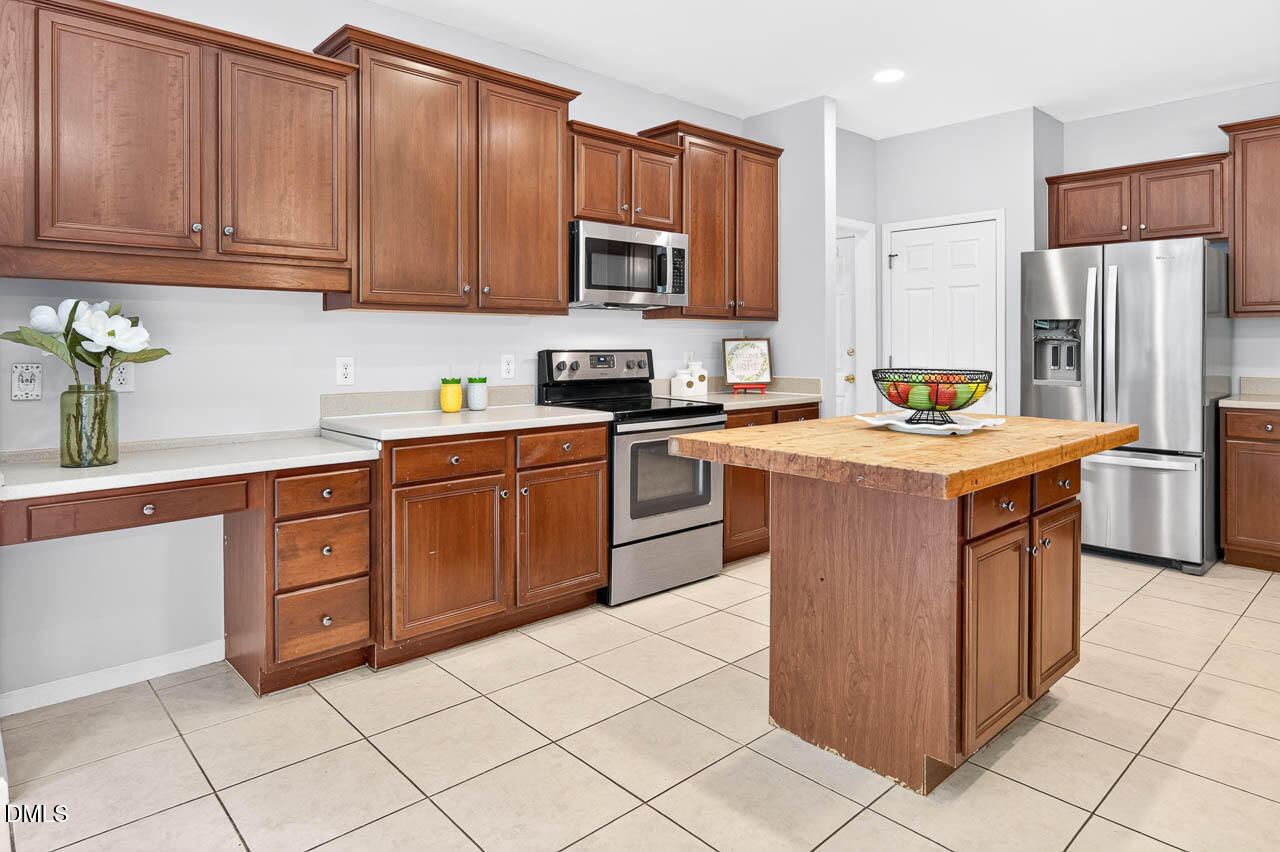 2501 Becketts Ridge Drive Property Photo 25