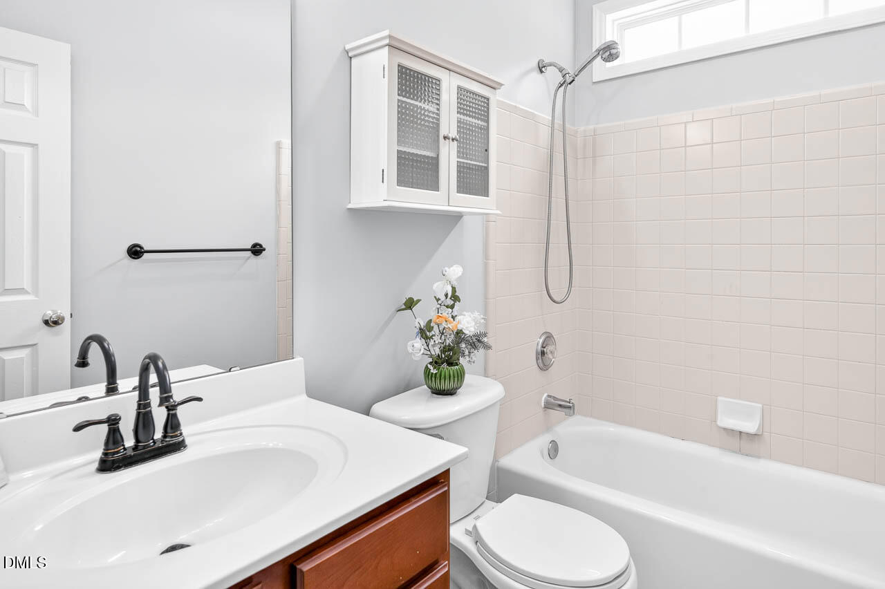 2501 Becketts Ridge Drive Property Photo 32