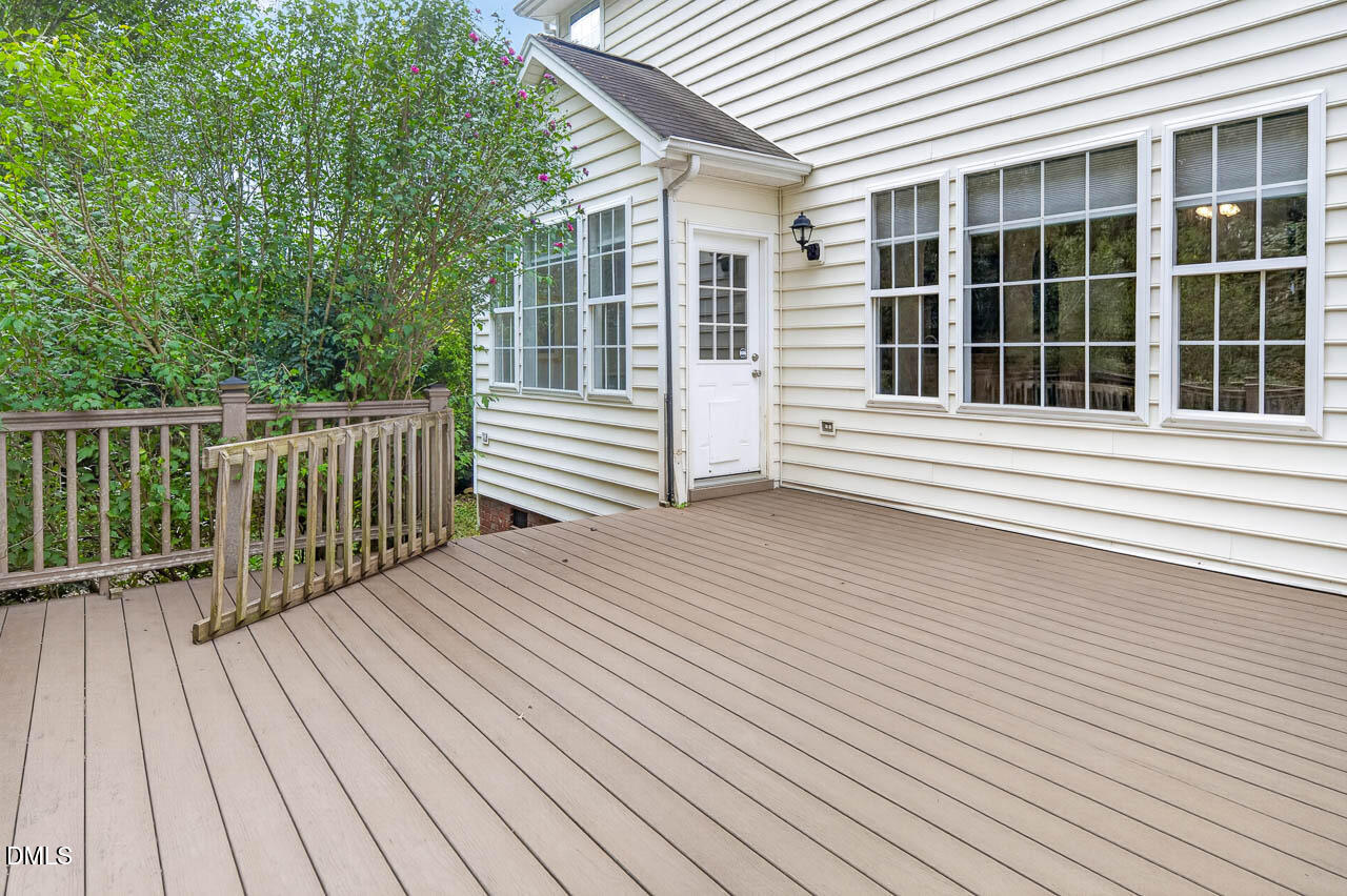 2501 Becketts Ridge Drive Property Photo 71
