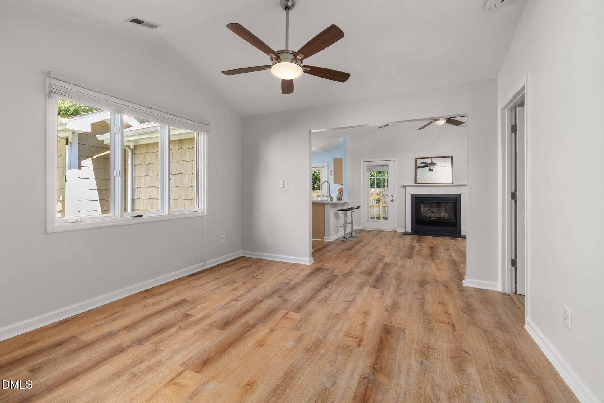4205 Pin Oak Drive Property Photo 5
