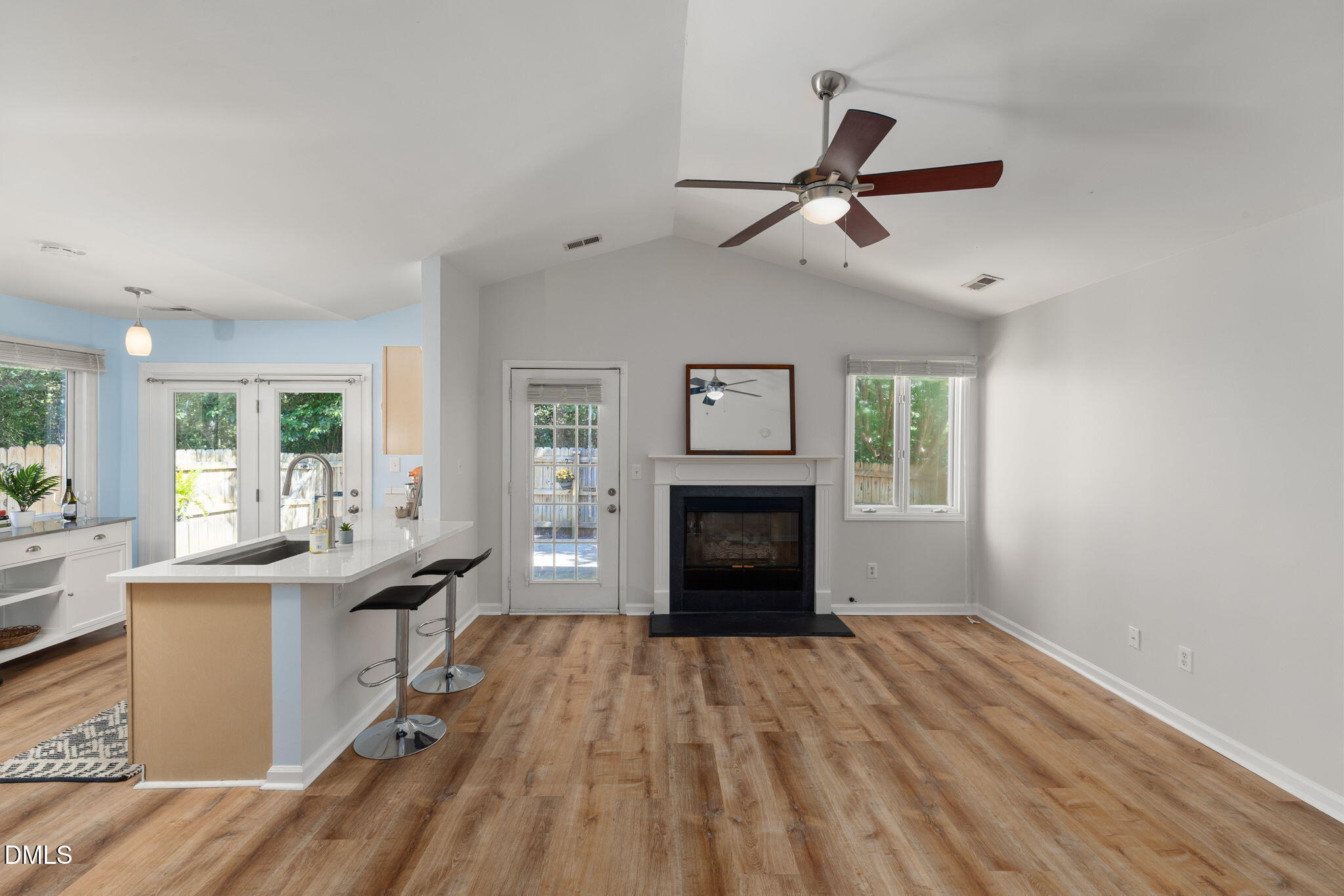 4205 Pin Oak Drive Property Photo 6