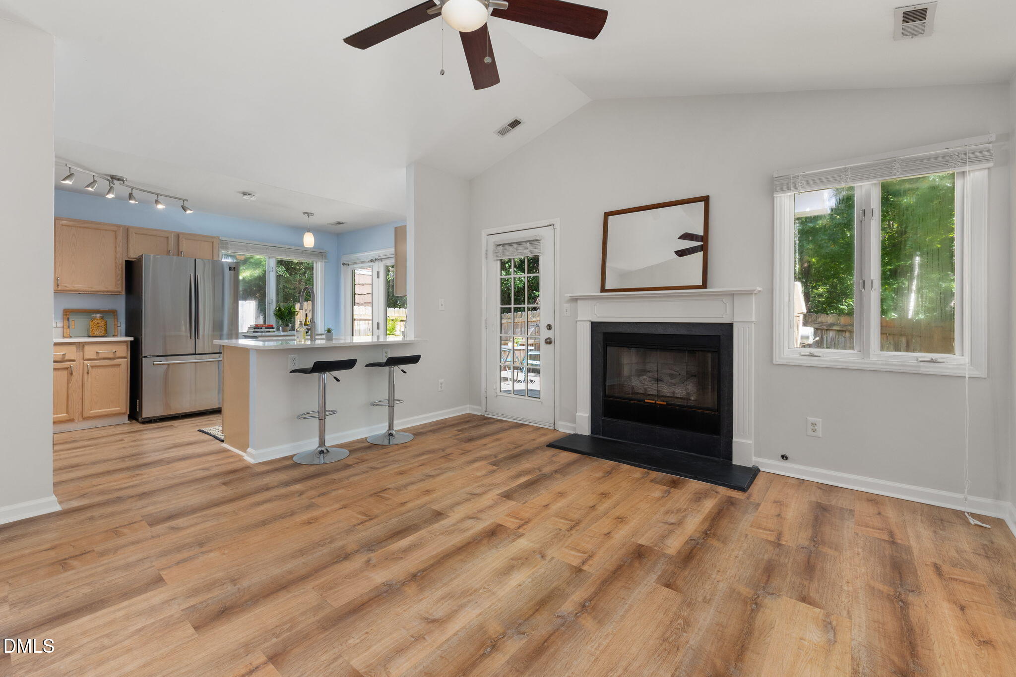 4205 Pin Oak Drive Property Photo 7