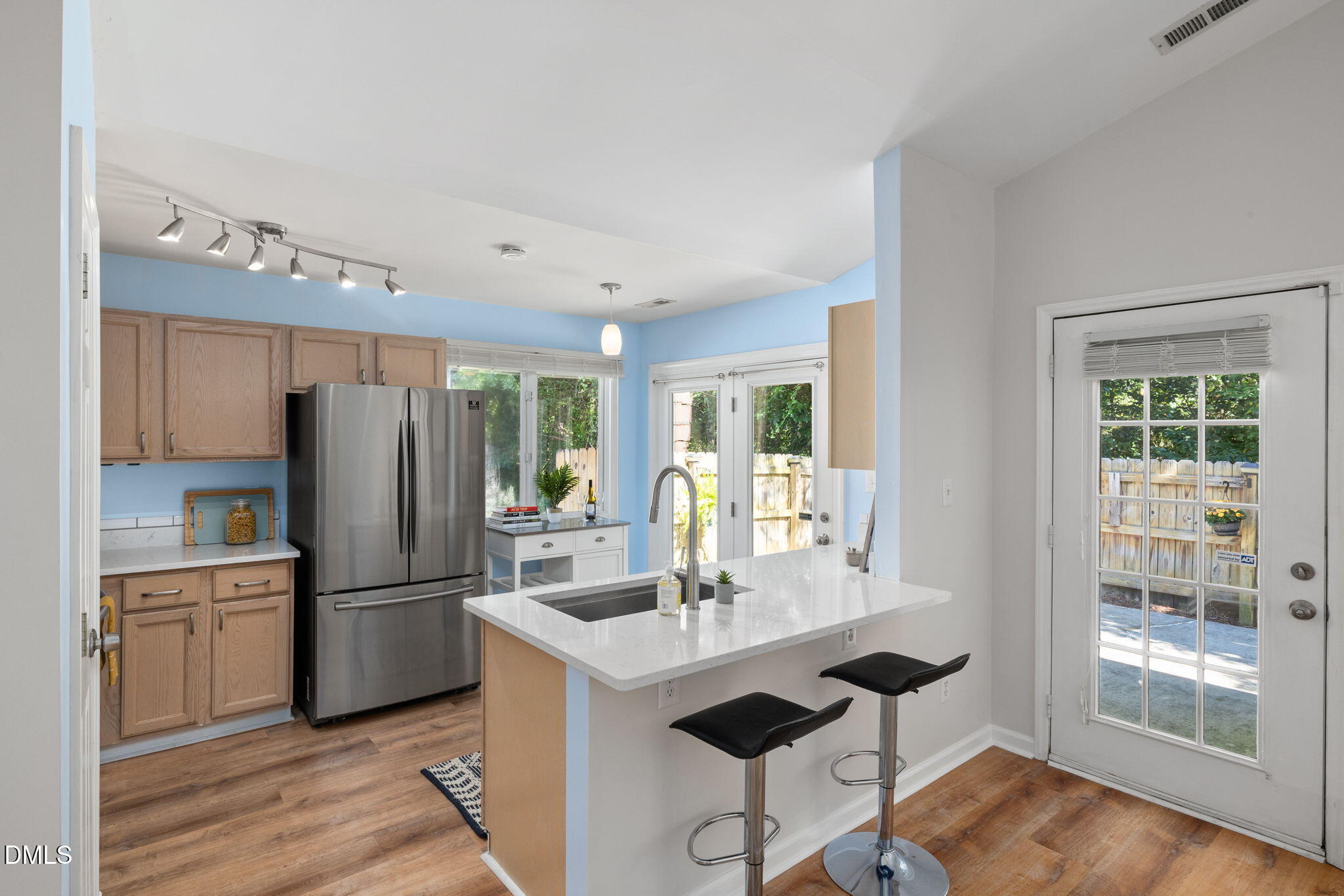 4205 Pin Oak Drive Property Photo 8