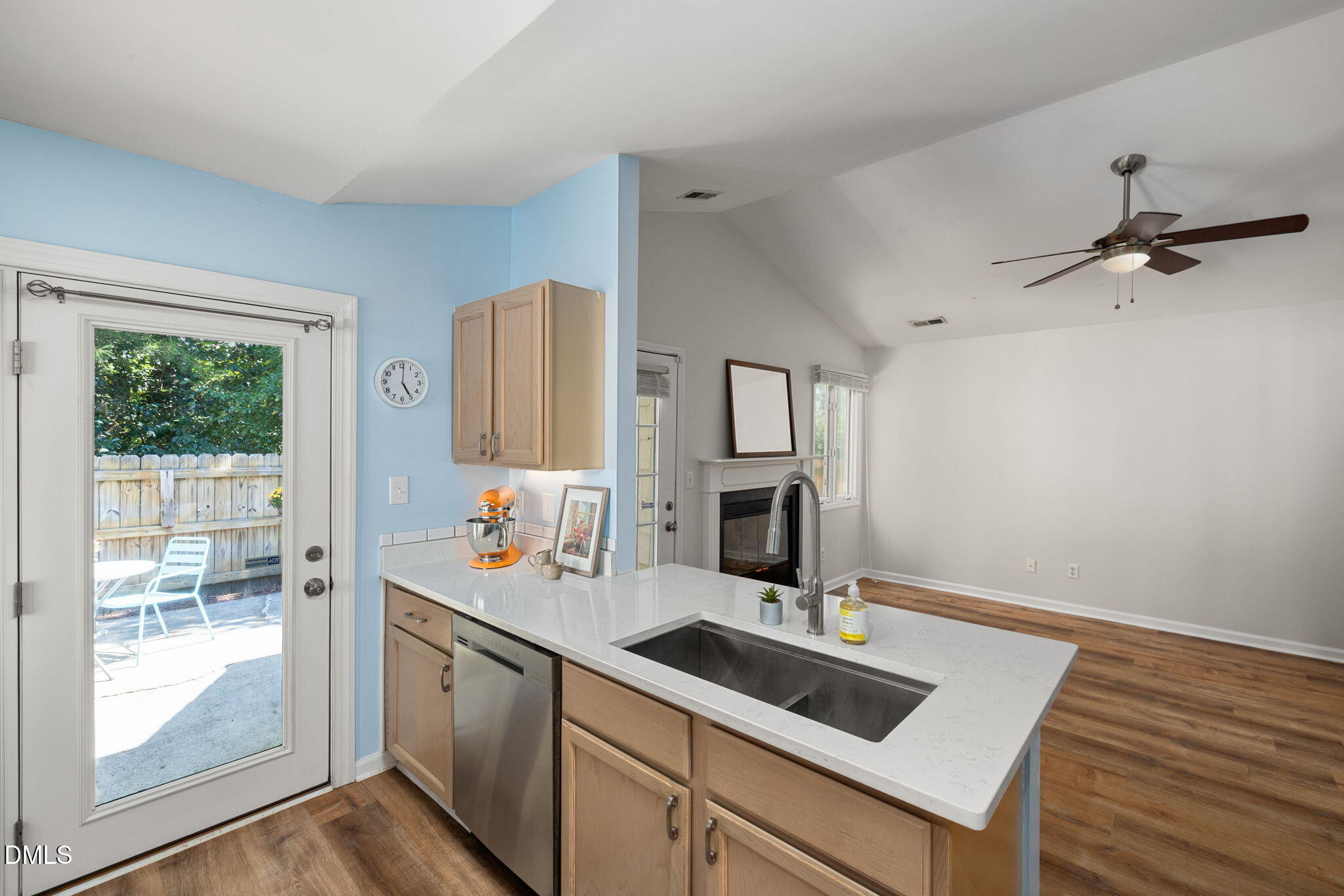 4205 Pin Oak Drive Property Photo 12