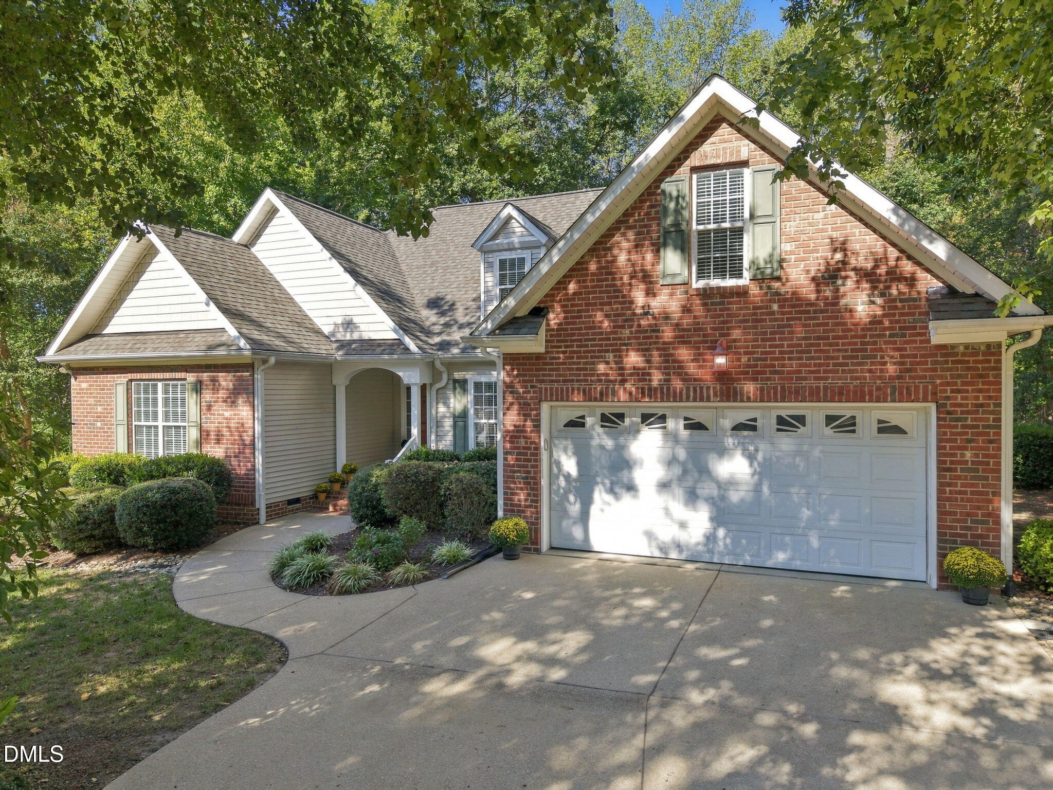 416 Green Turret Drive Property Photo 1