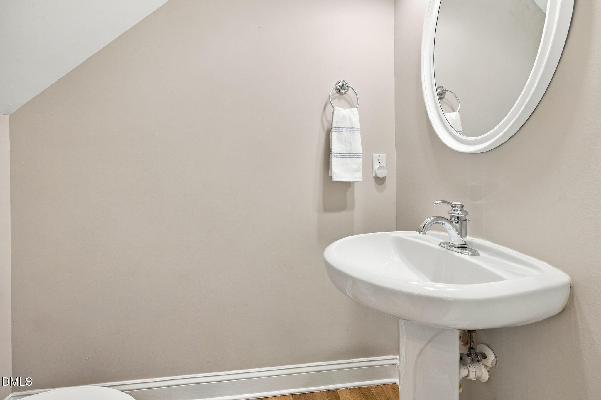 416 Green Turret Drive Property Photo 32