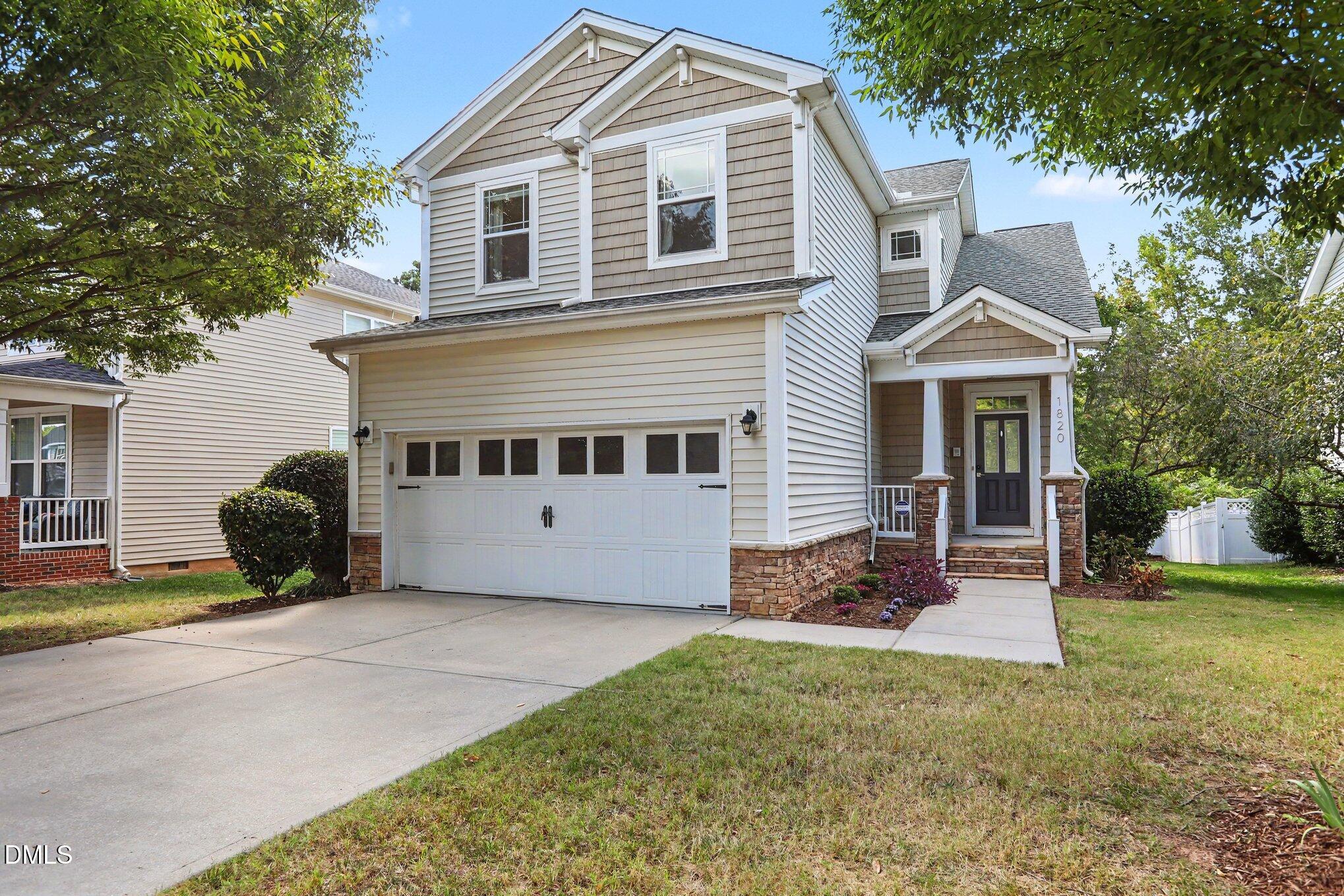 1820 Pear Tree Lane Property Photo 1