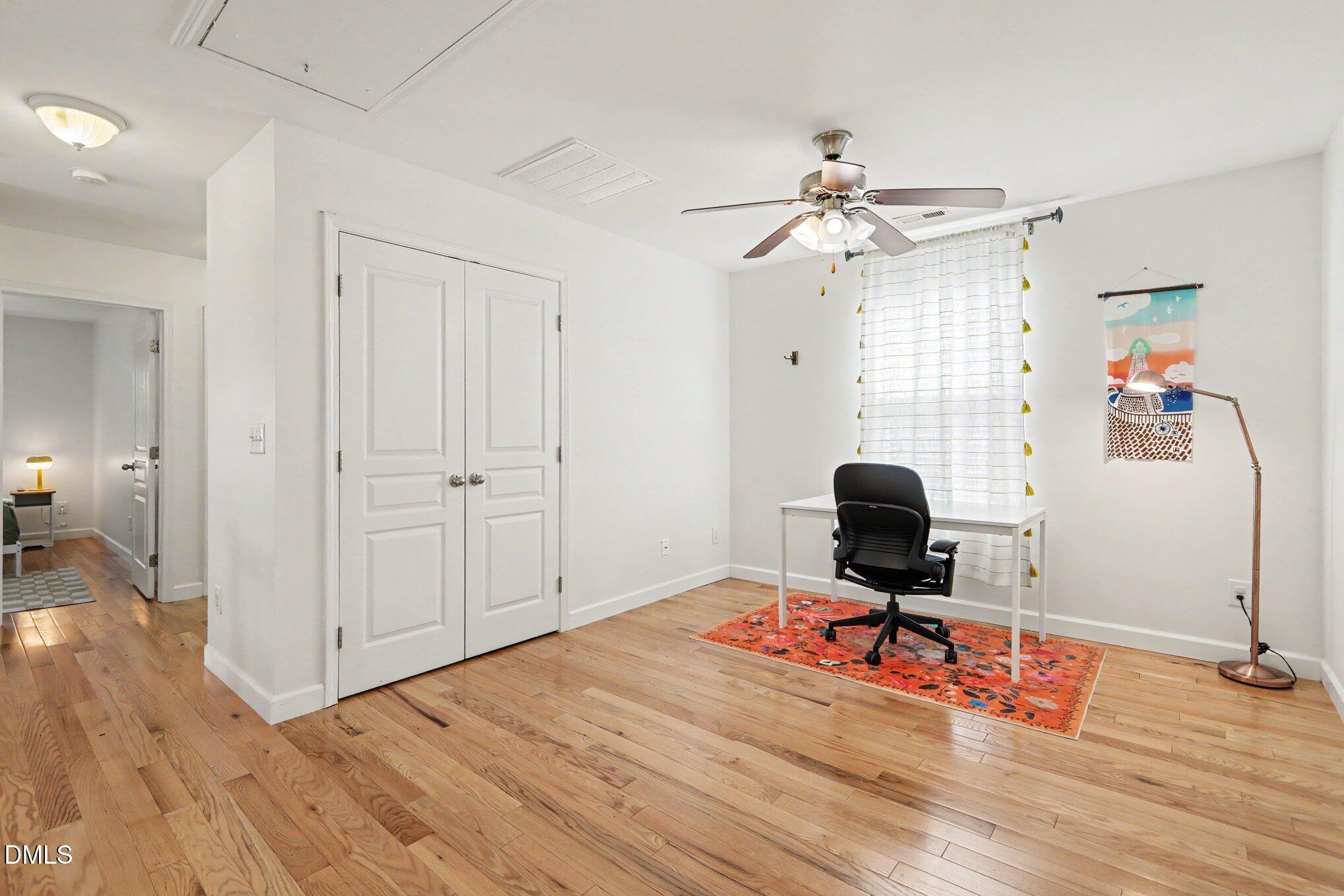 1820 Pear Tree Lane Property Photo 8