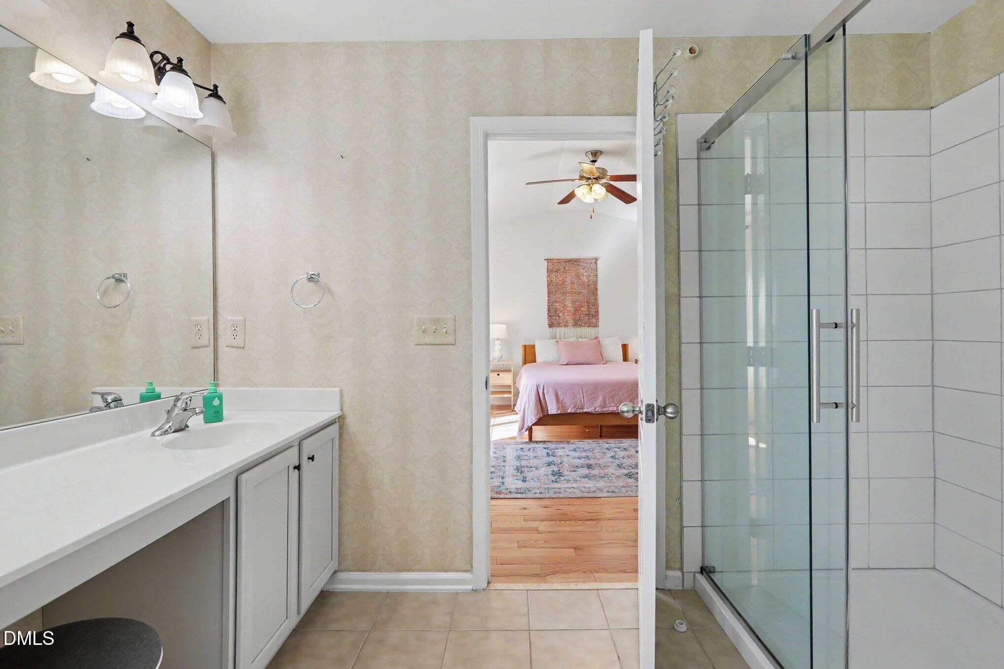 1820 Pear Tree Lane Property Photo 10