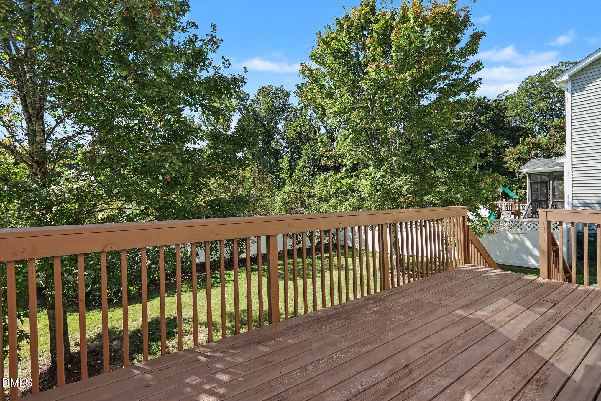 1820 Pear Tree Lane Property Photo 15