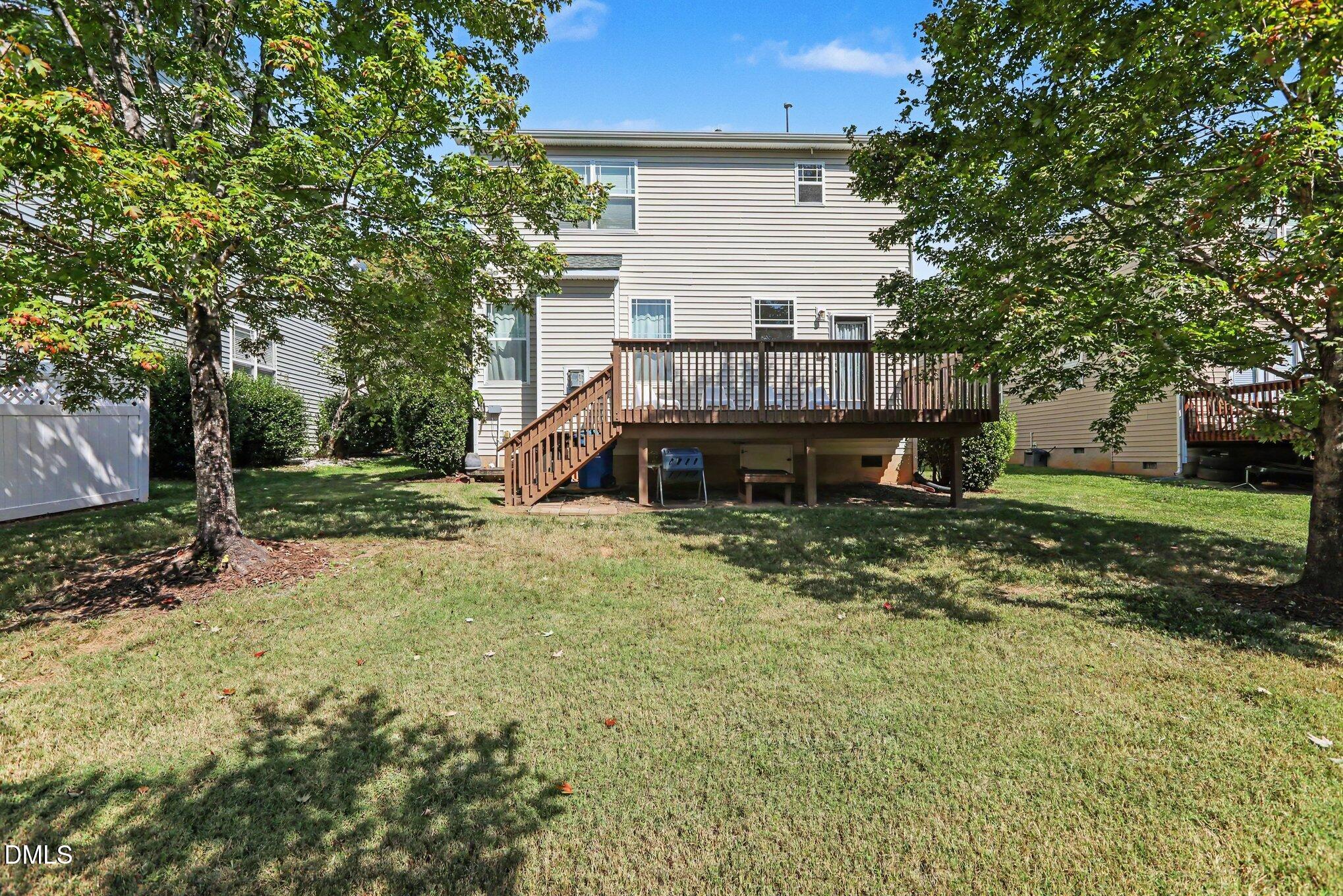 1820 Pear Tree Lane Property Photo 16
