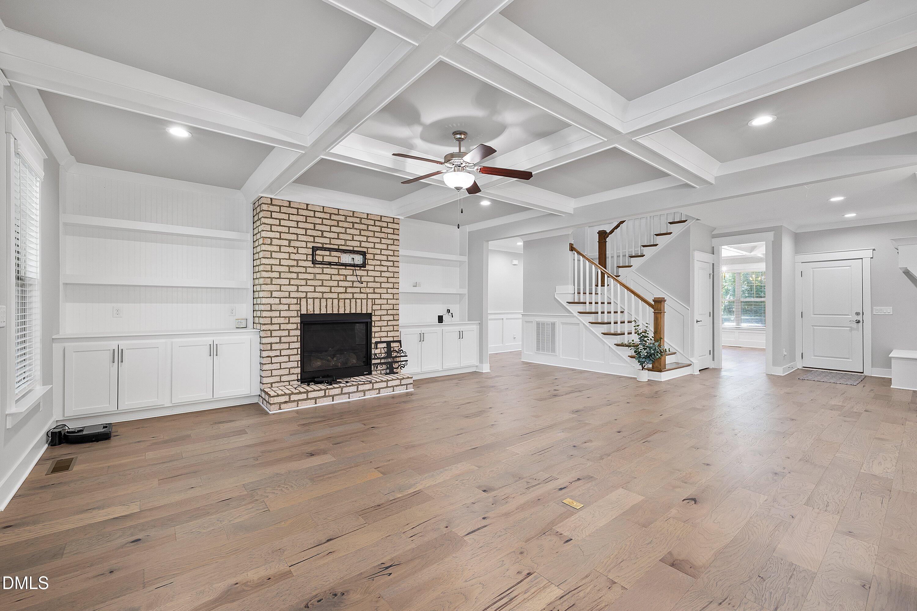 378 Crimson Way Property Photo 11
