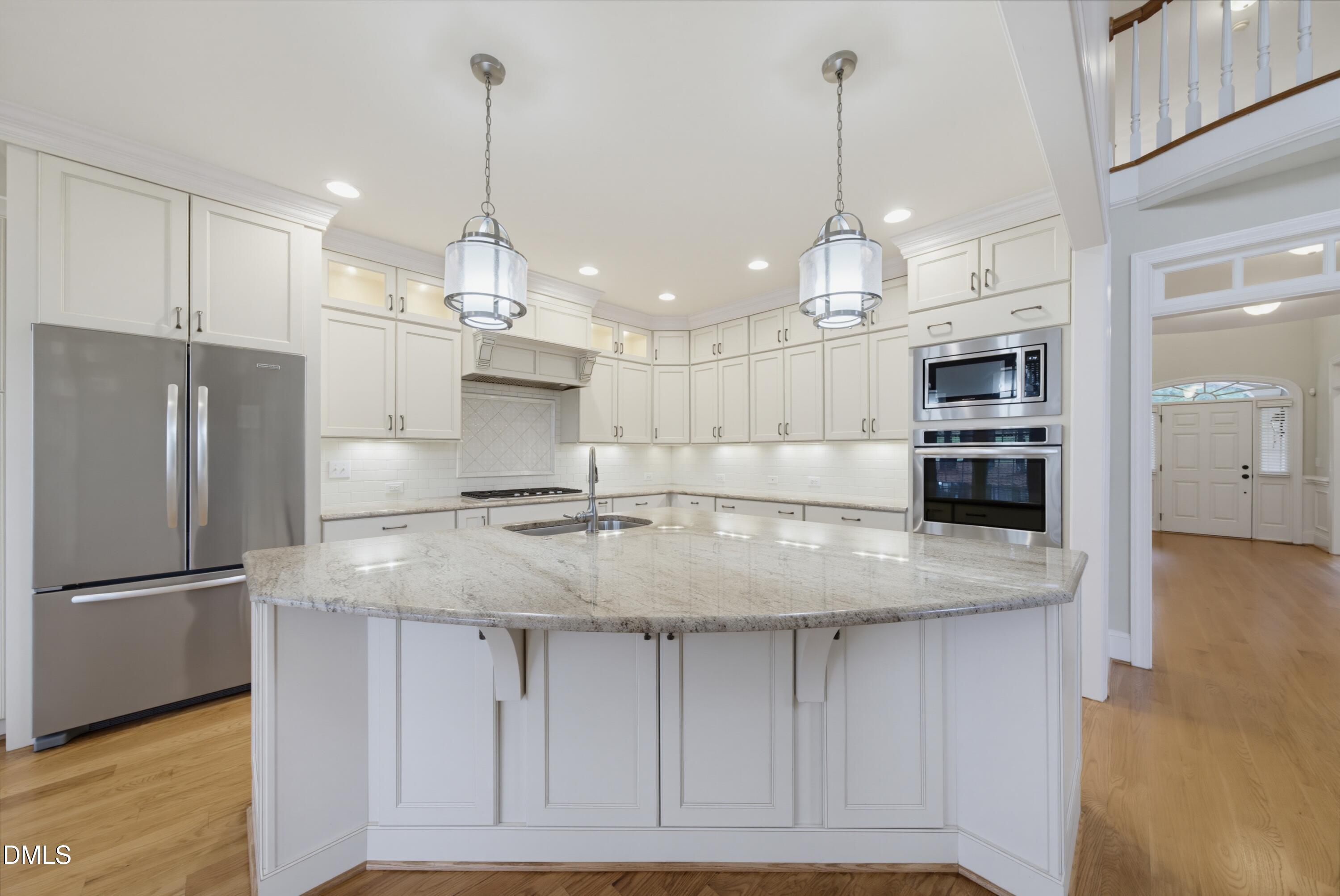 1205 Crozier Court Property Photo 3
