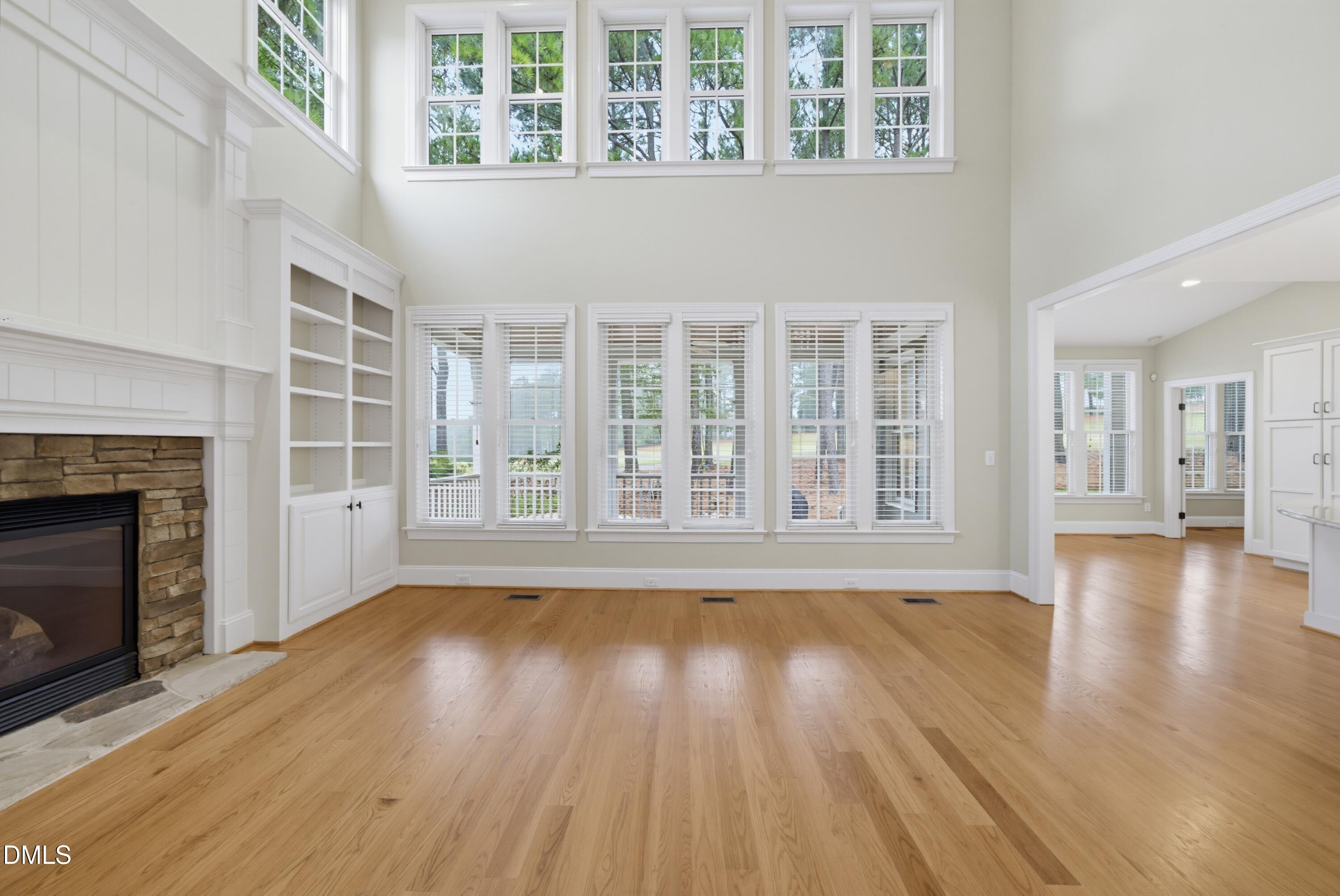 1205 Crozier Court Property Photo 4