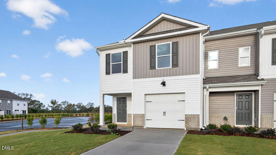 14 Bee Garden Court Property Photo 2