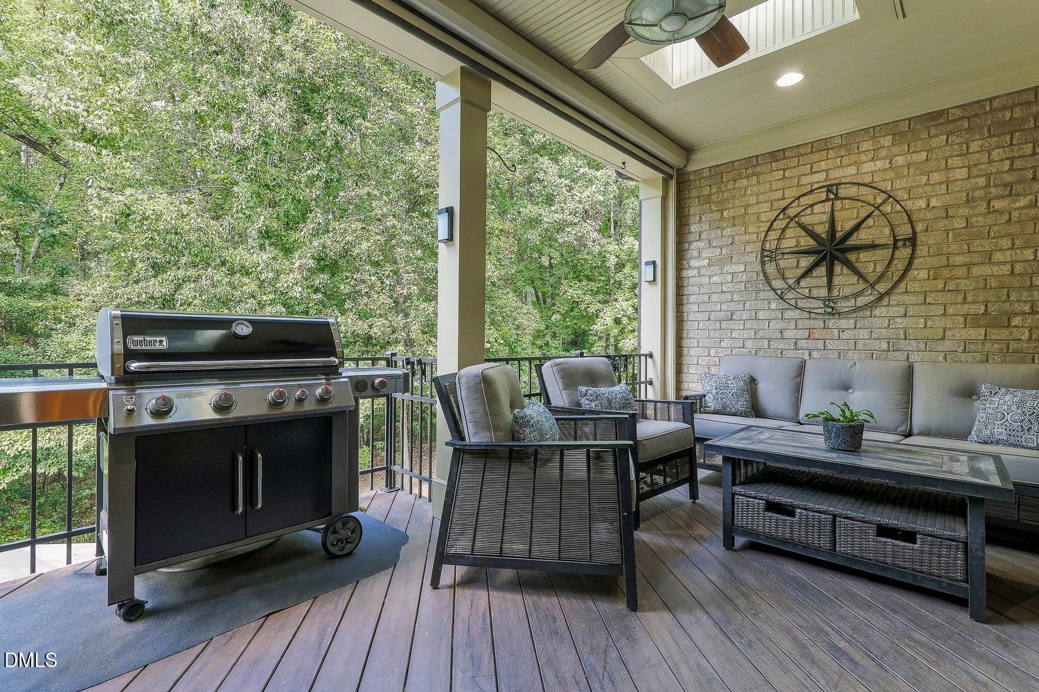 140 Arabella Court Property Photo 33