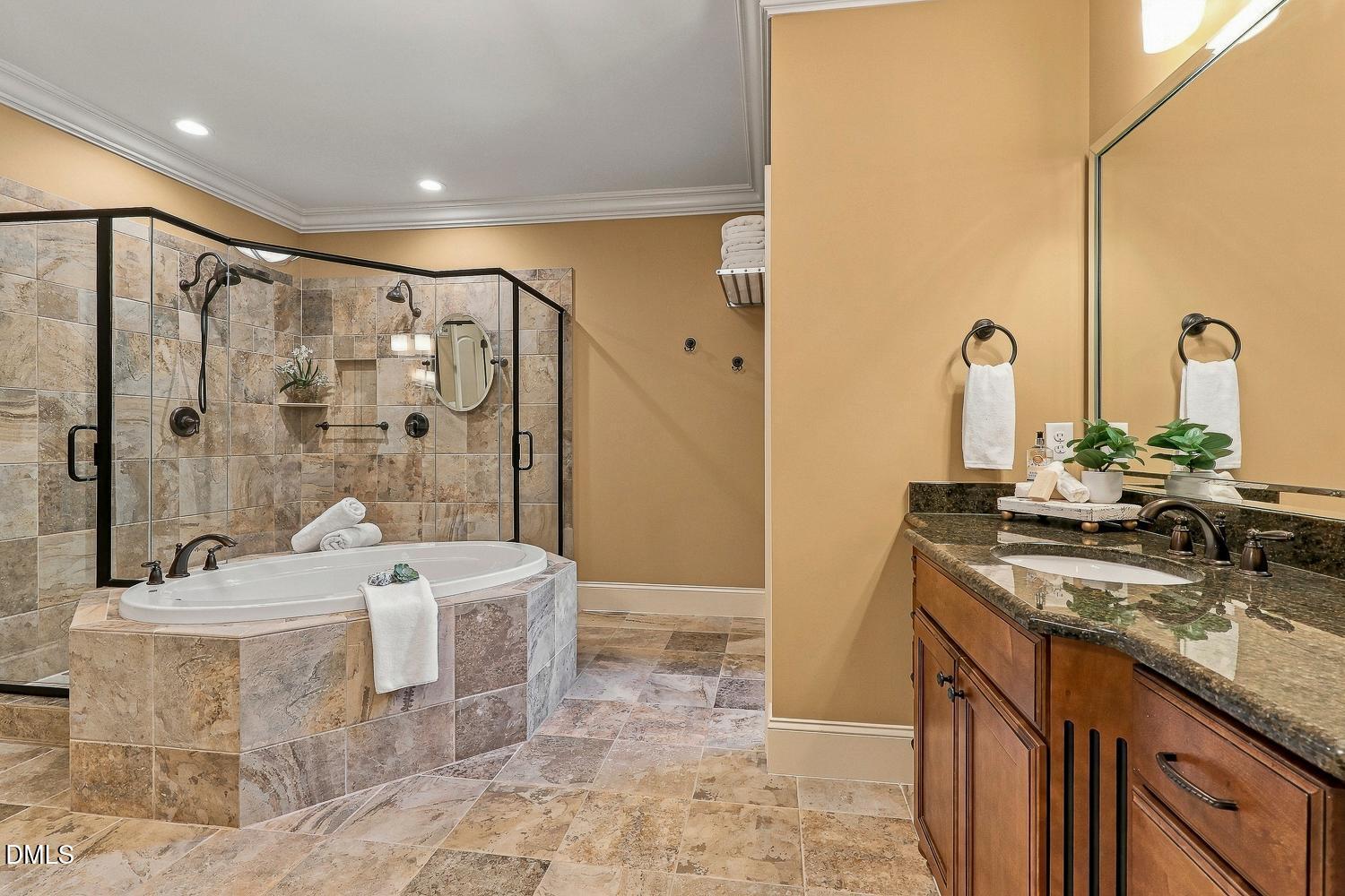 140 Arabella Court Property Photo 44