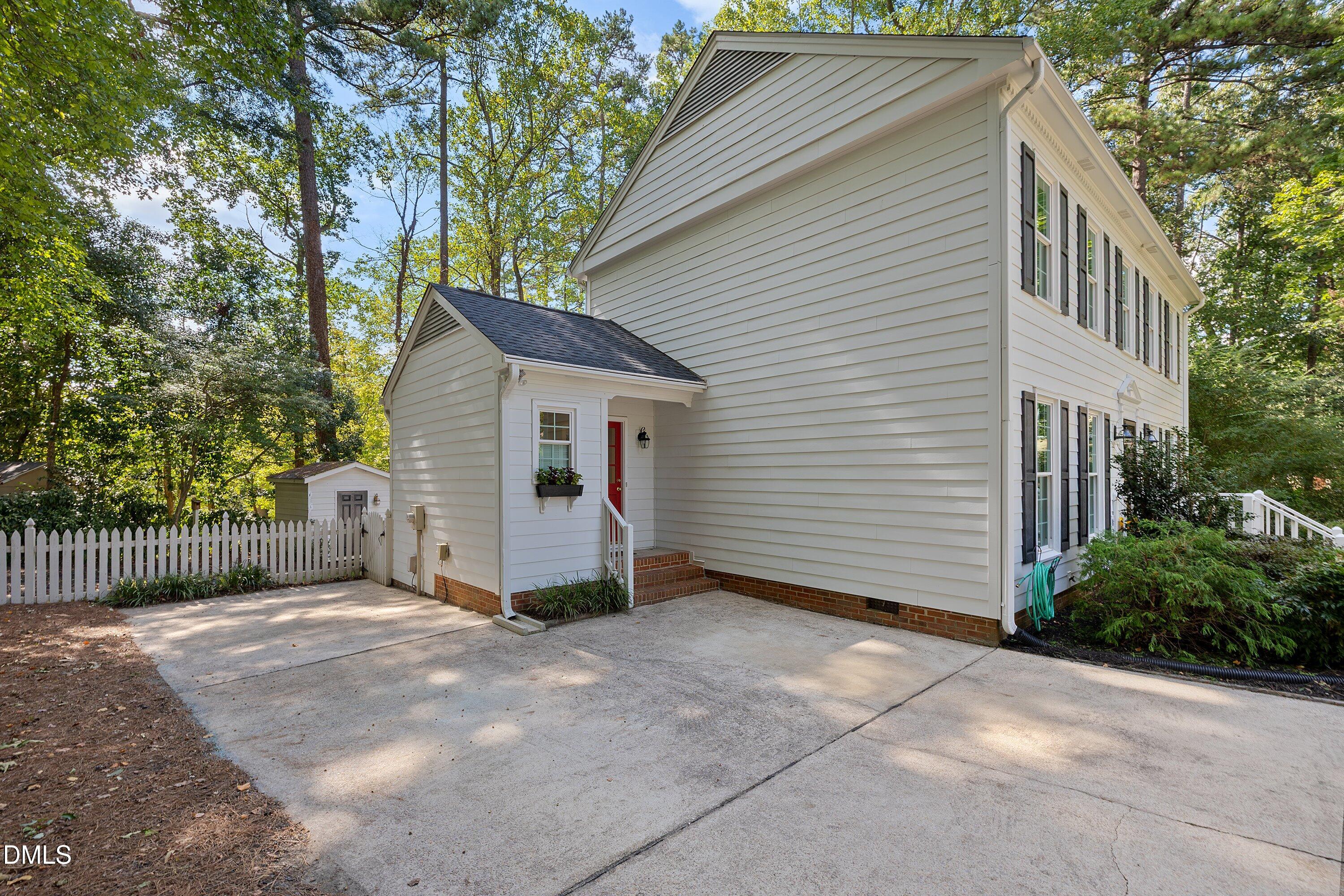 4401 Densmore Place Property Photo 41