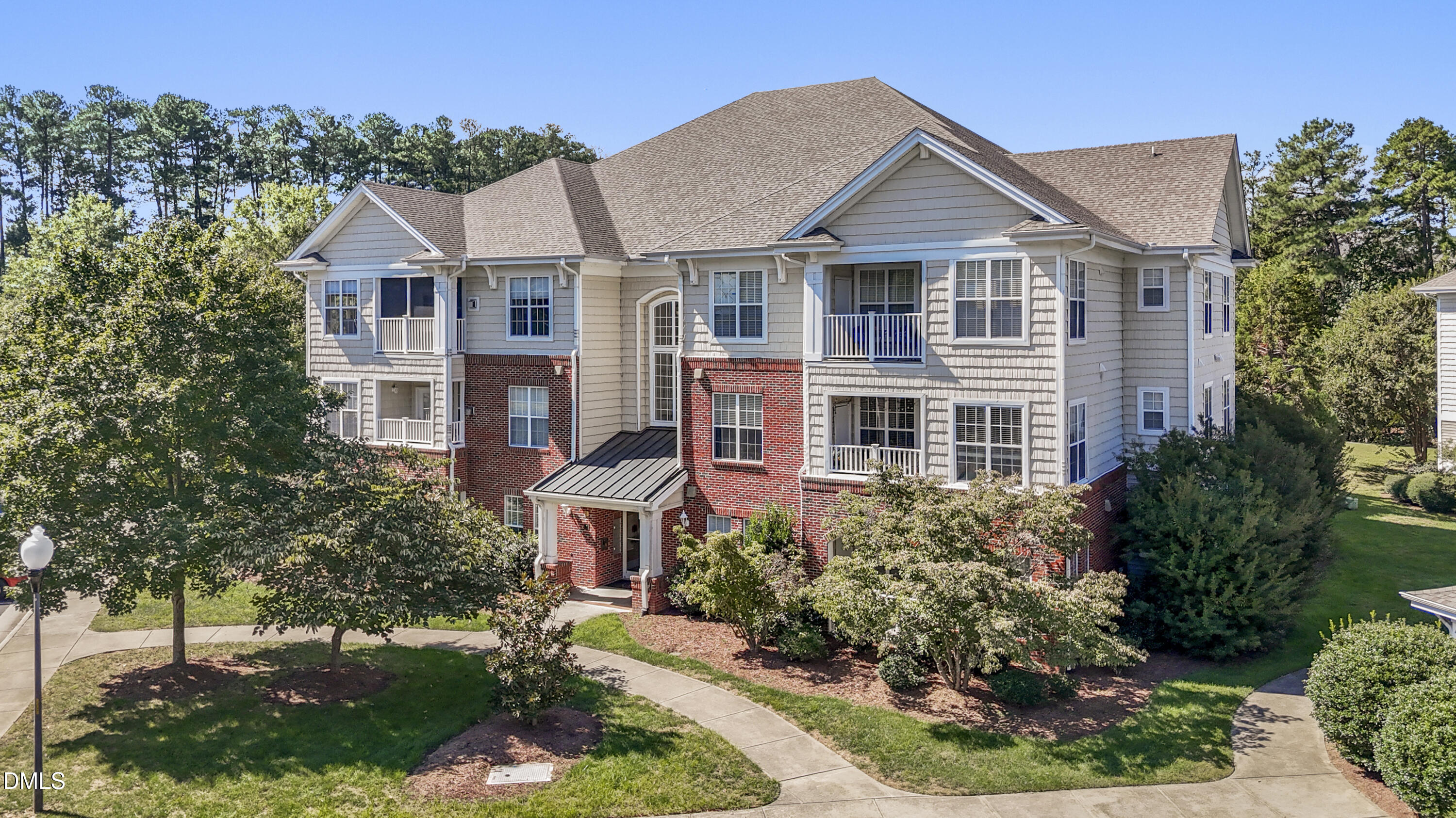 1411 Arborgate Circle Property Photo 1