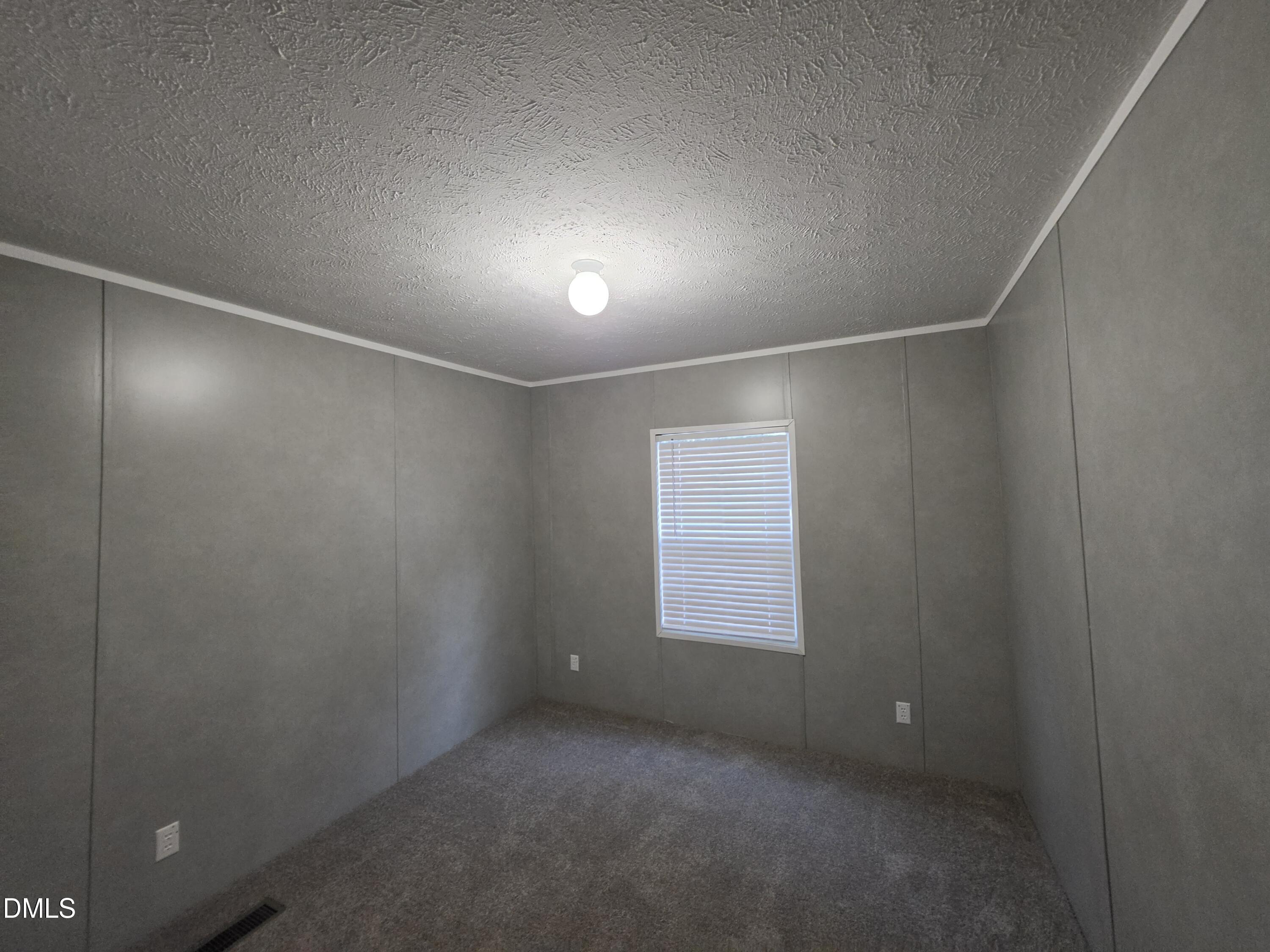 323 Aquilla Road Z Property Photo 16