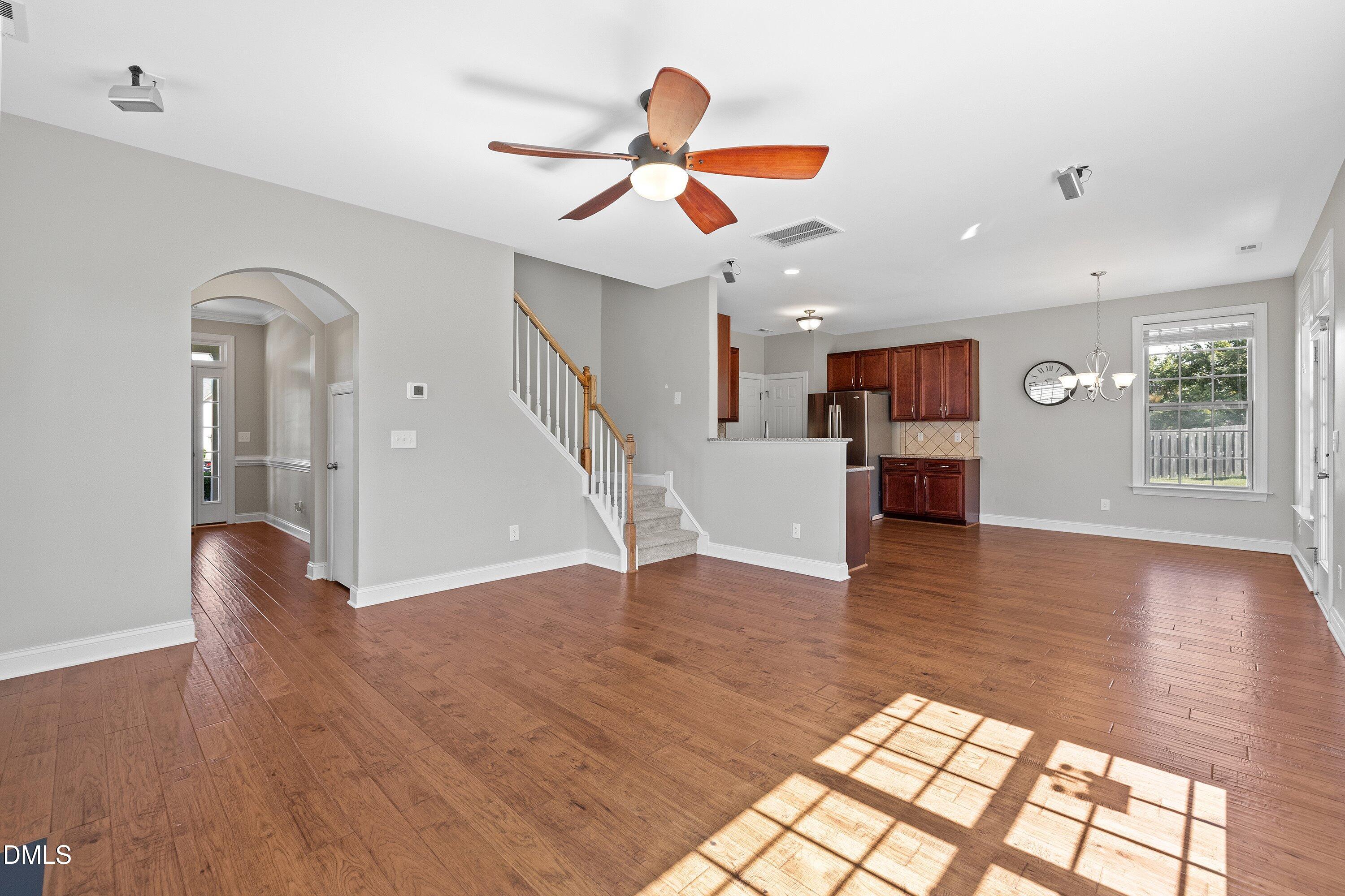 4402 Johnstown Drive Property Photo 8
