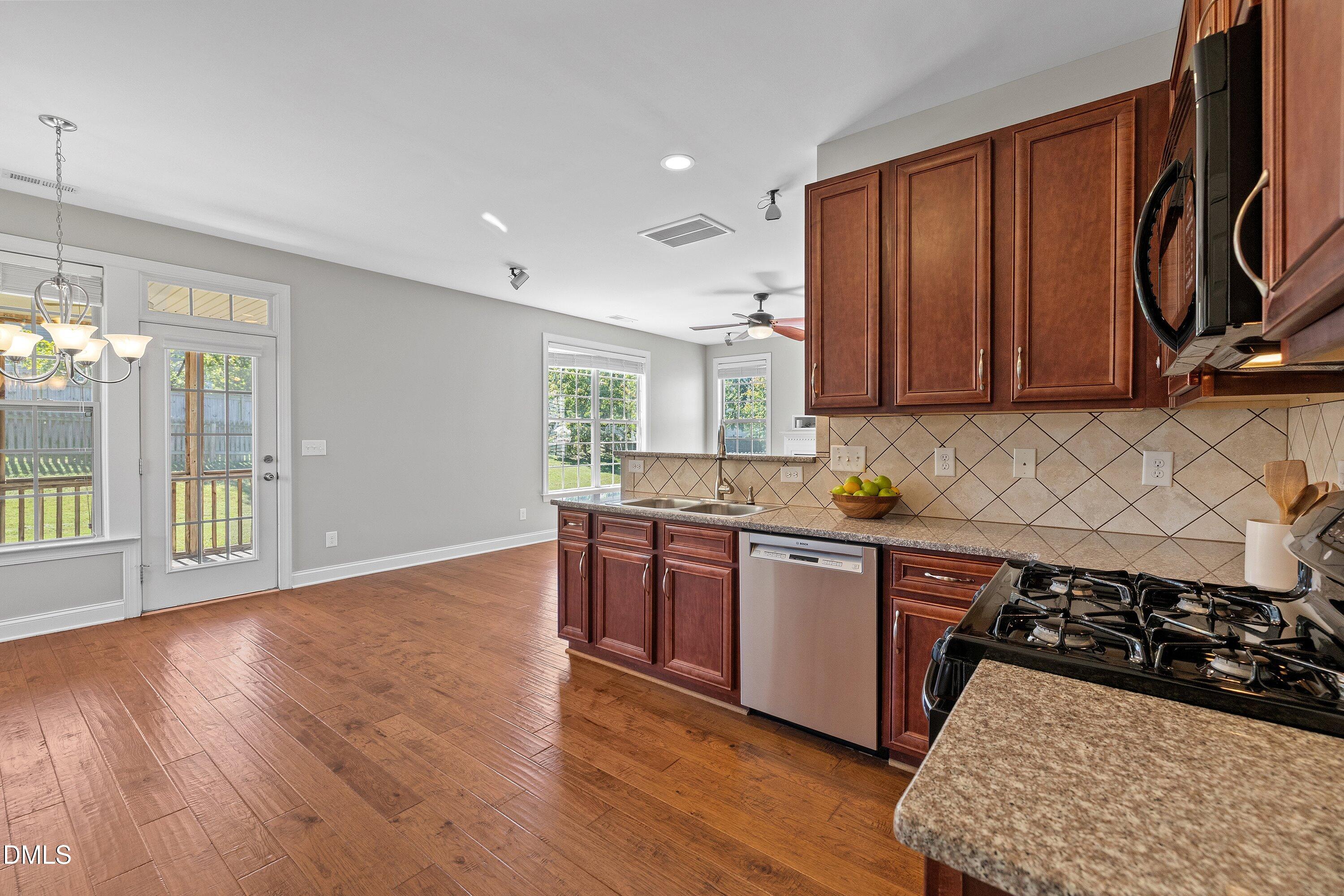 4402 Johnstown Drive Property Photo 16