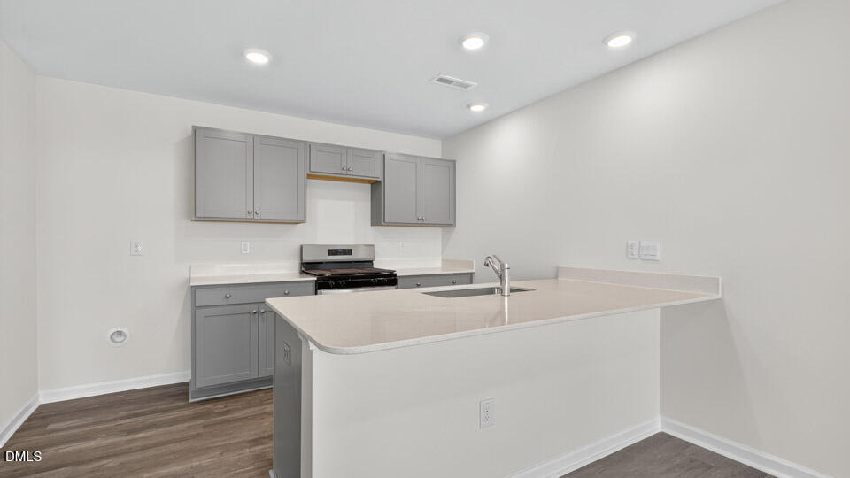 32 Bee Garden Court Property Photo 9