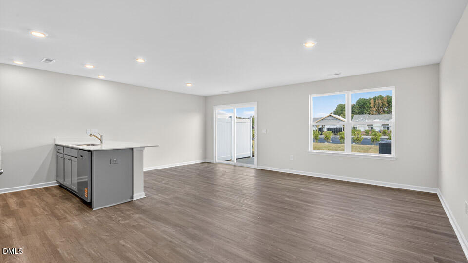 32 Bee Garden Court Property Photo 10