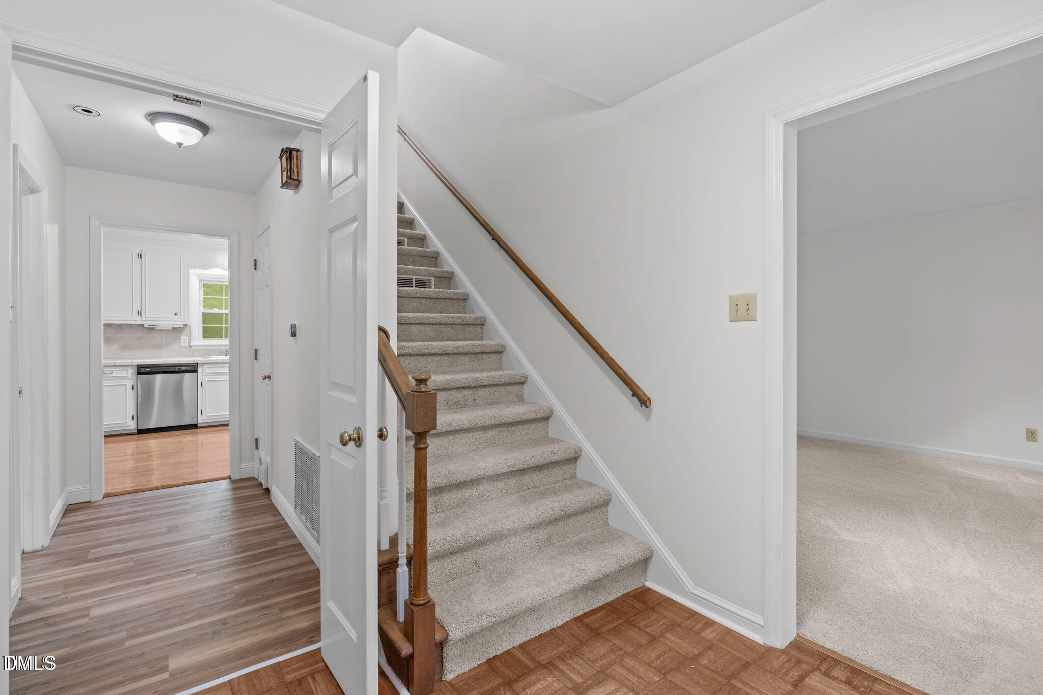 5313 Falkirk Drive Property Photo 2